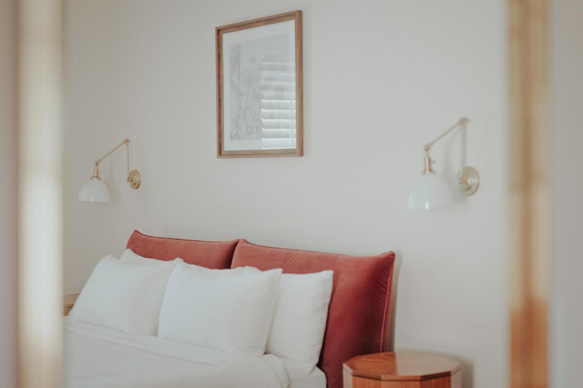 Deluxe King Room,1580206489:JPEG