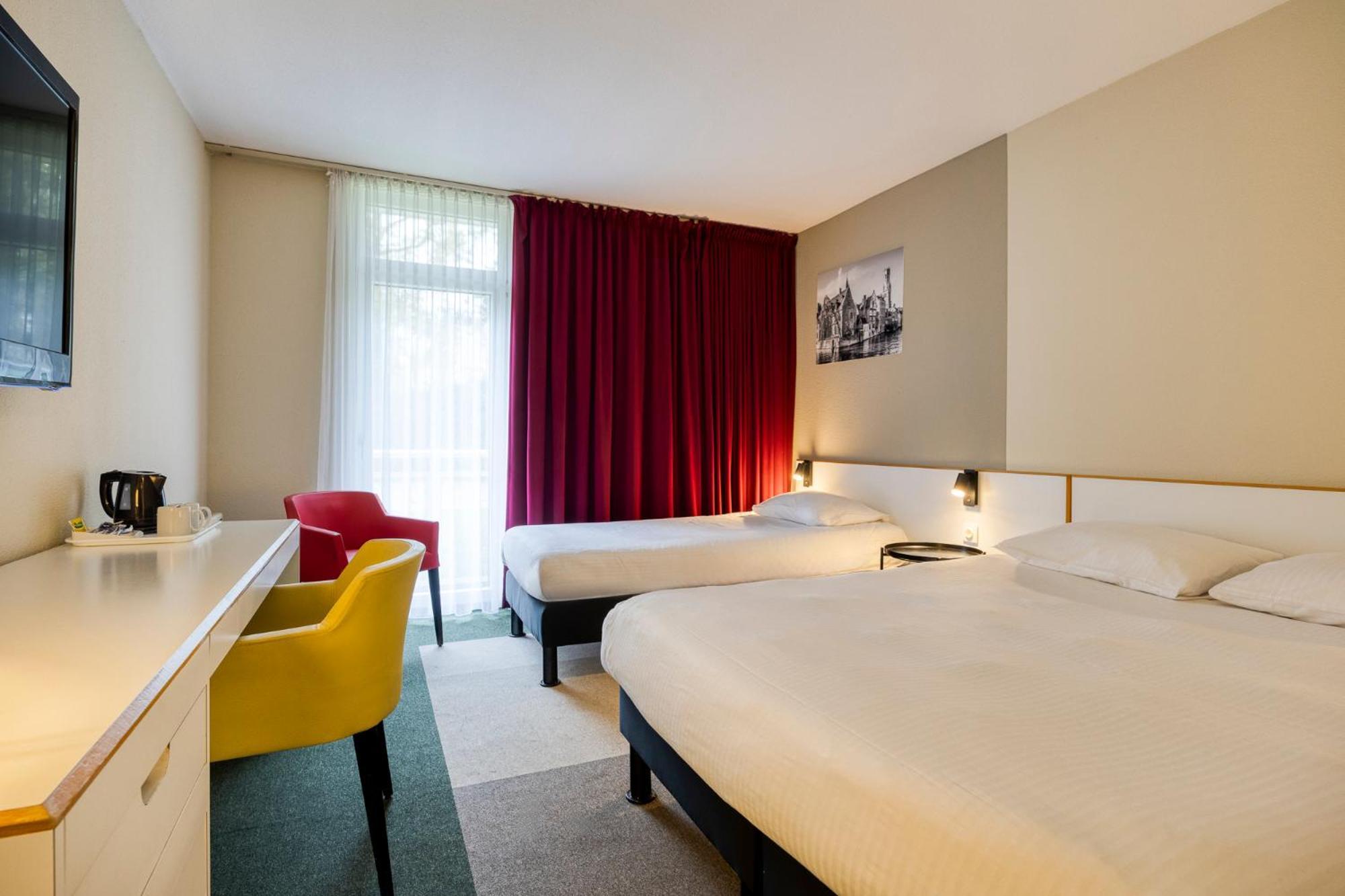 Standard Queen Room,1583650746:JPEG