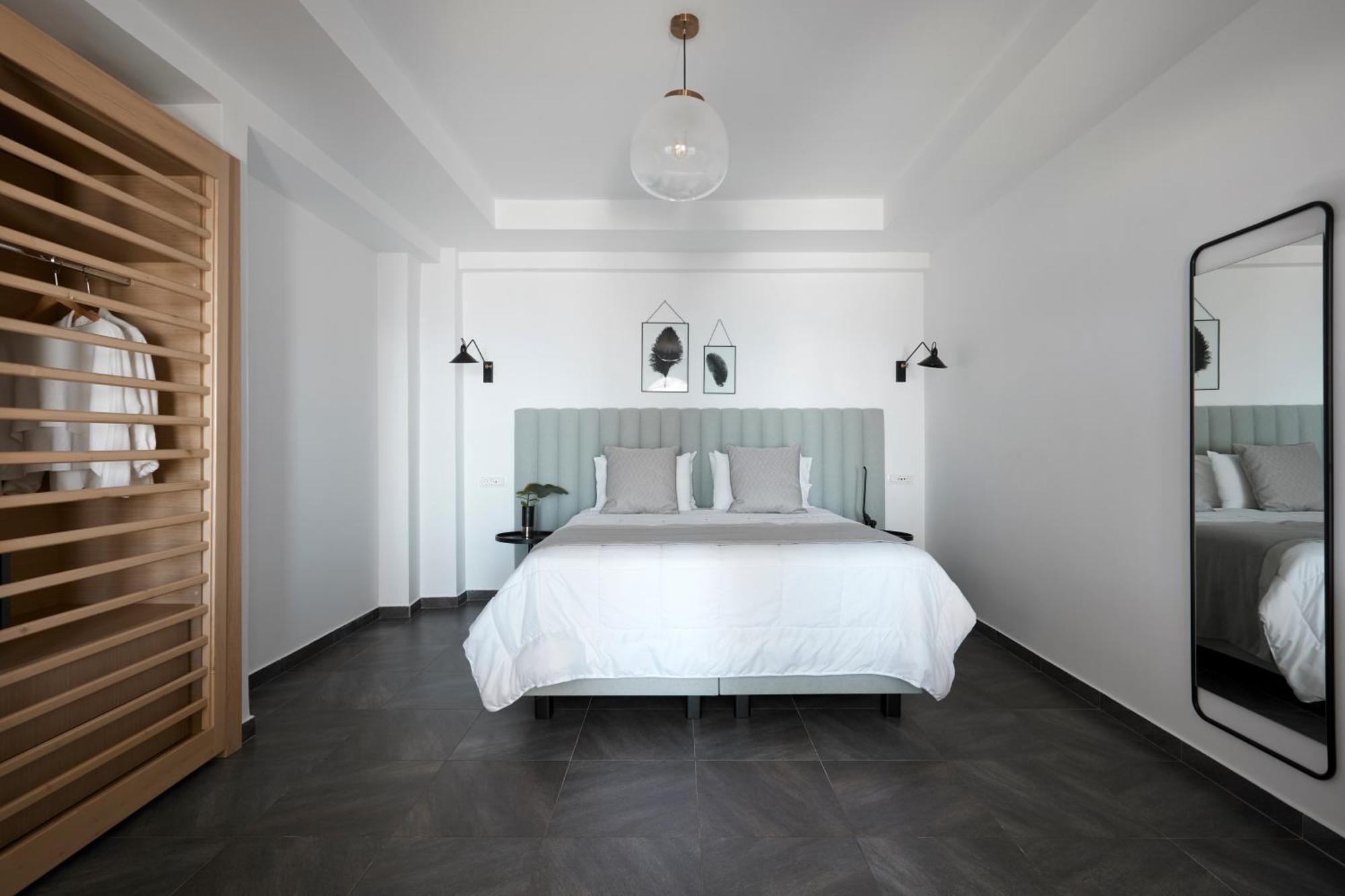 Grand Suite Caldera View