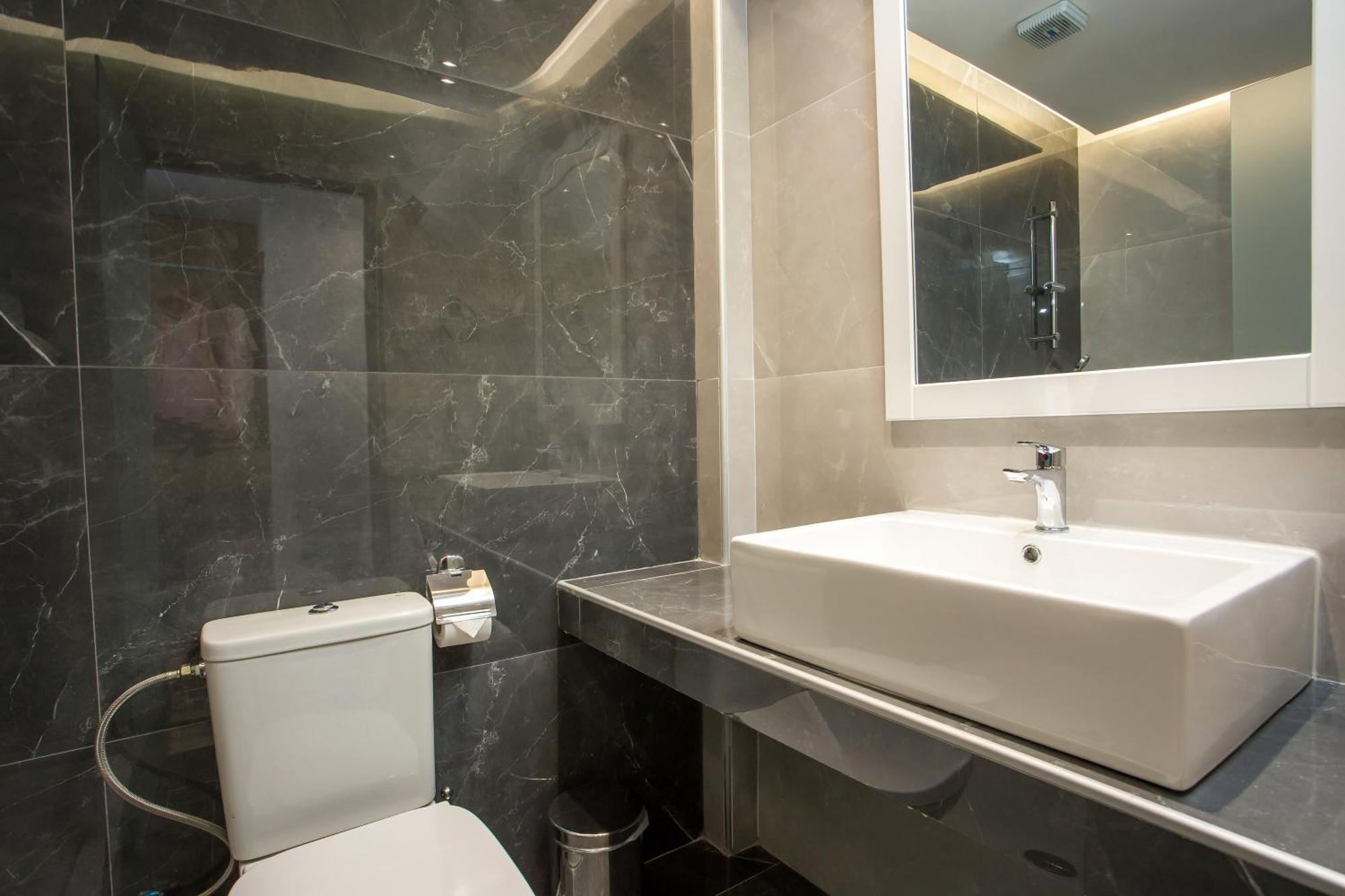 Standard Double or Twin Room Garden View