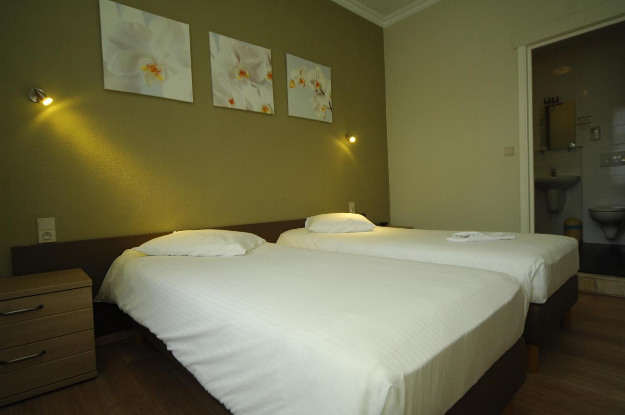 Twin Room Street View