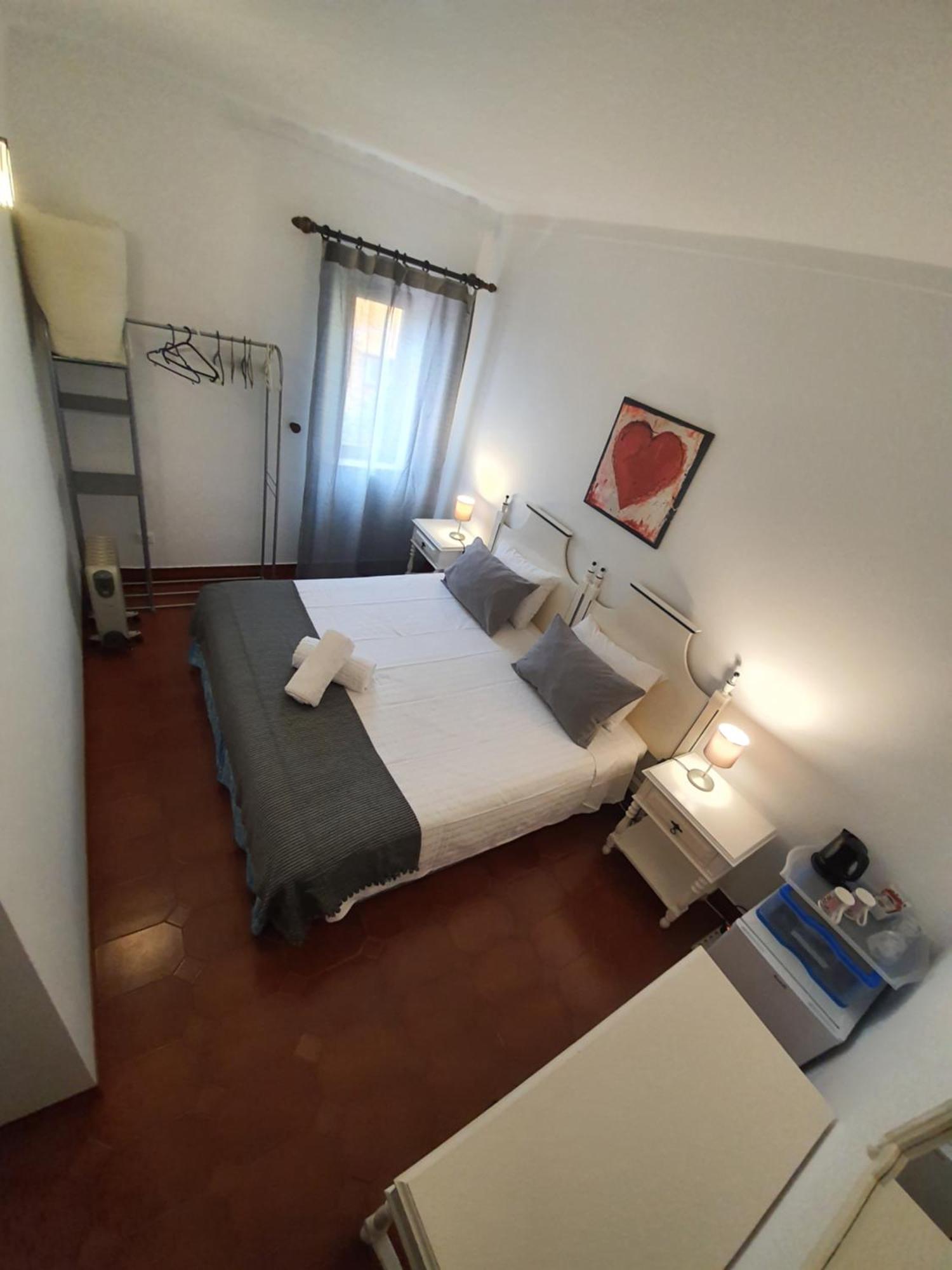 Economy Double Room Shared Exterior Bathroom