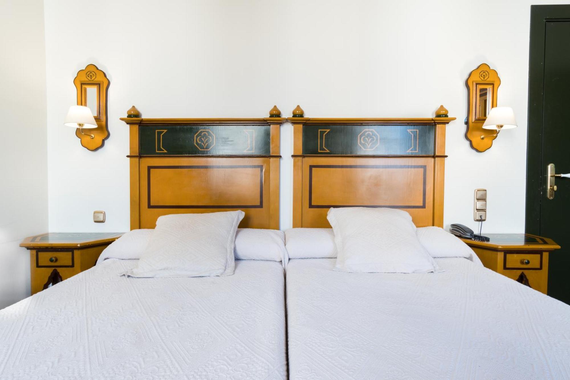 Twin Room Extra Bed