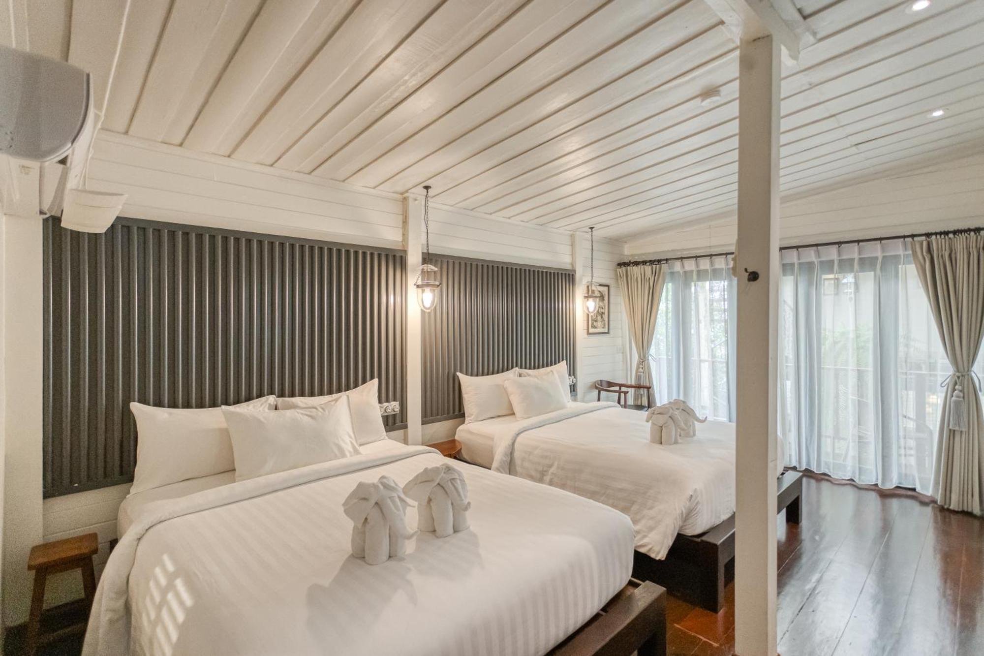 Deluxe Double Room Balcony