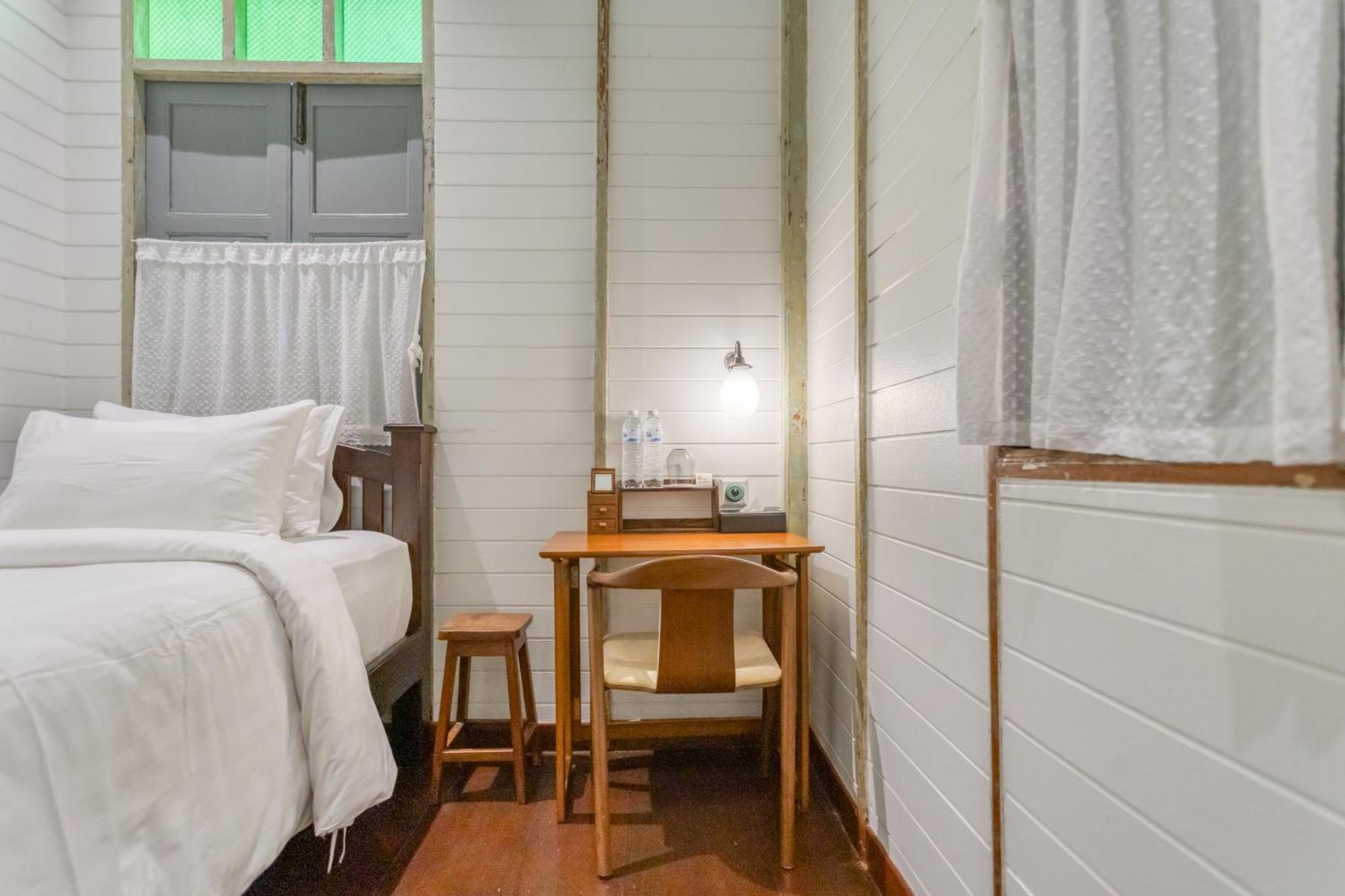 Budget Single Room