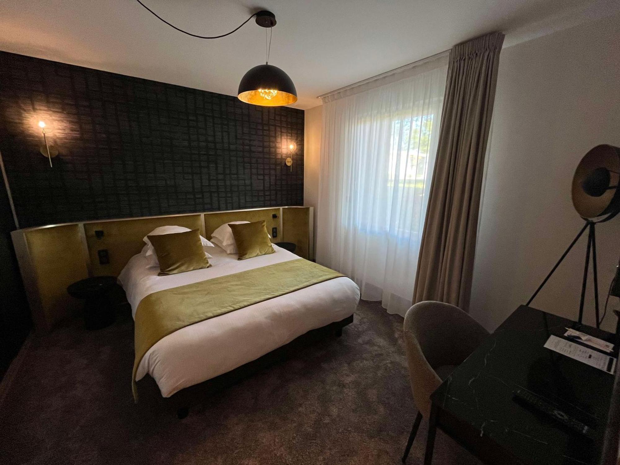 Suite mit Kingsize-Bett und Schlafsofa - Nichtraucher