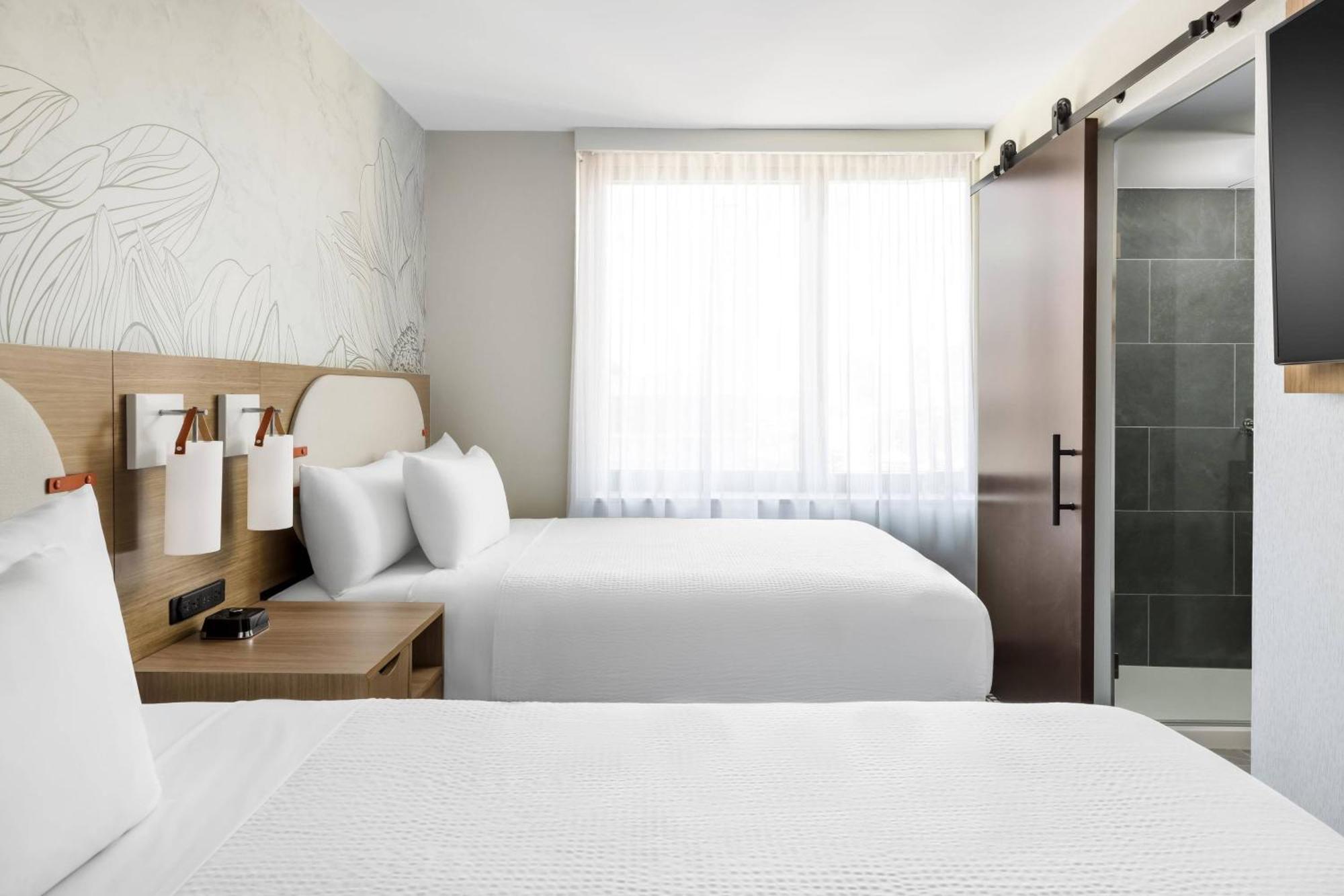 Studio Double Room Two Double Beds