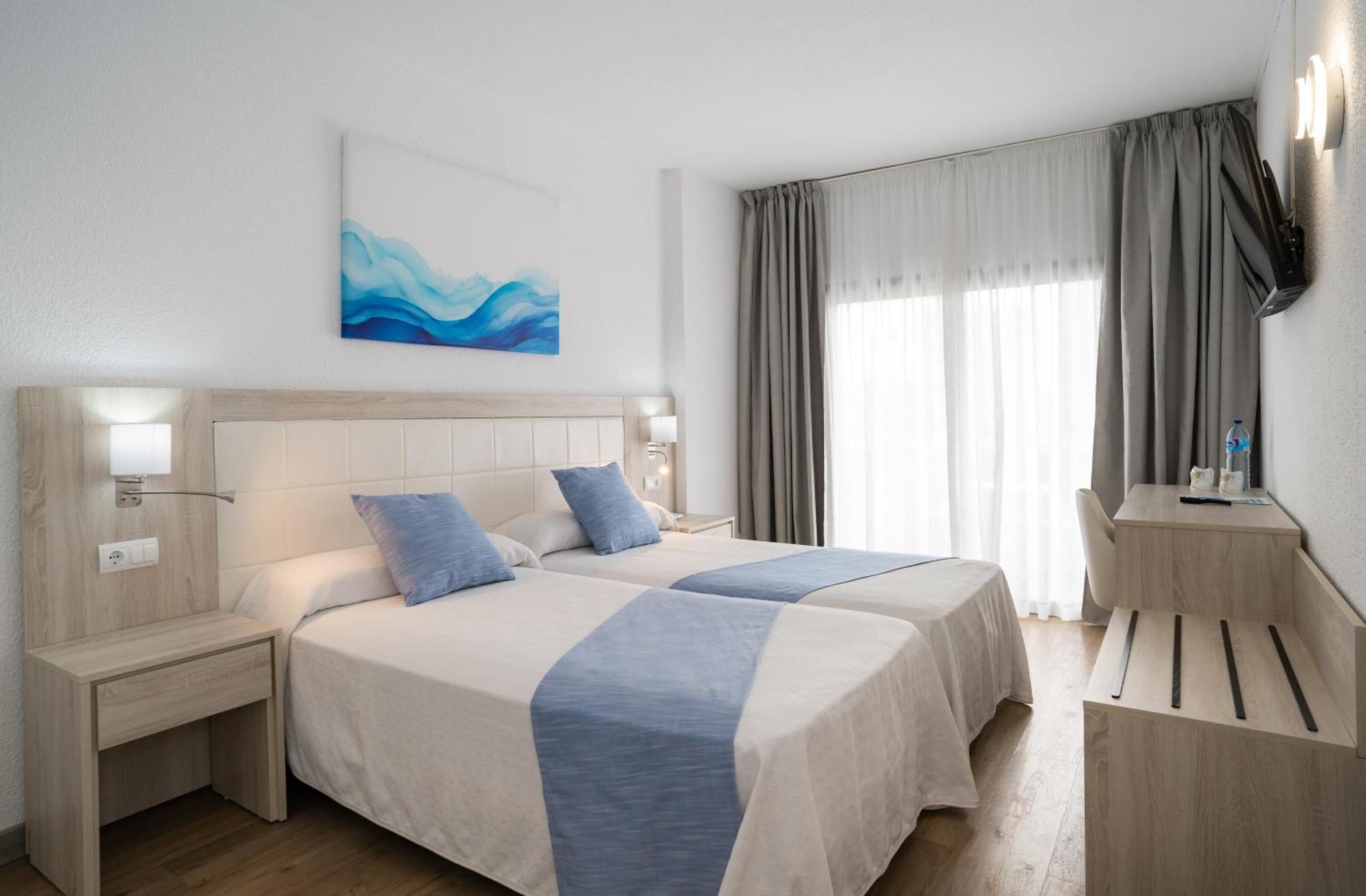 Superior Double or Twin Room,1610218100:JPEG