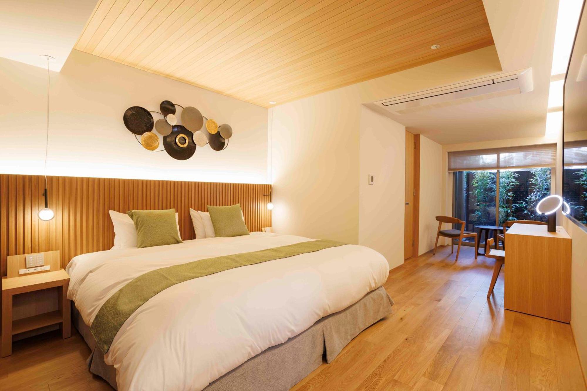 Superior King Room with Sauna