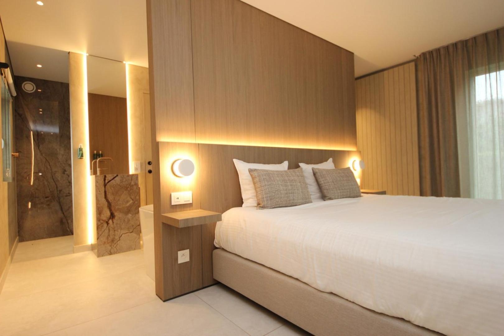 Brilliant Room Spa Bath