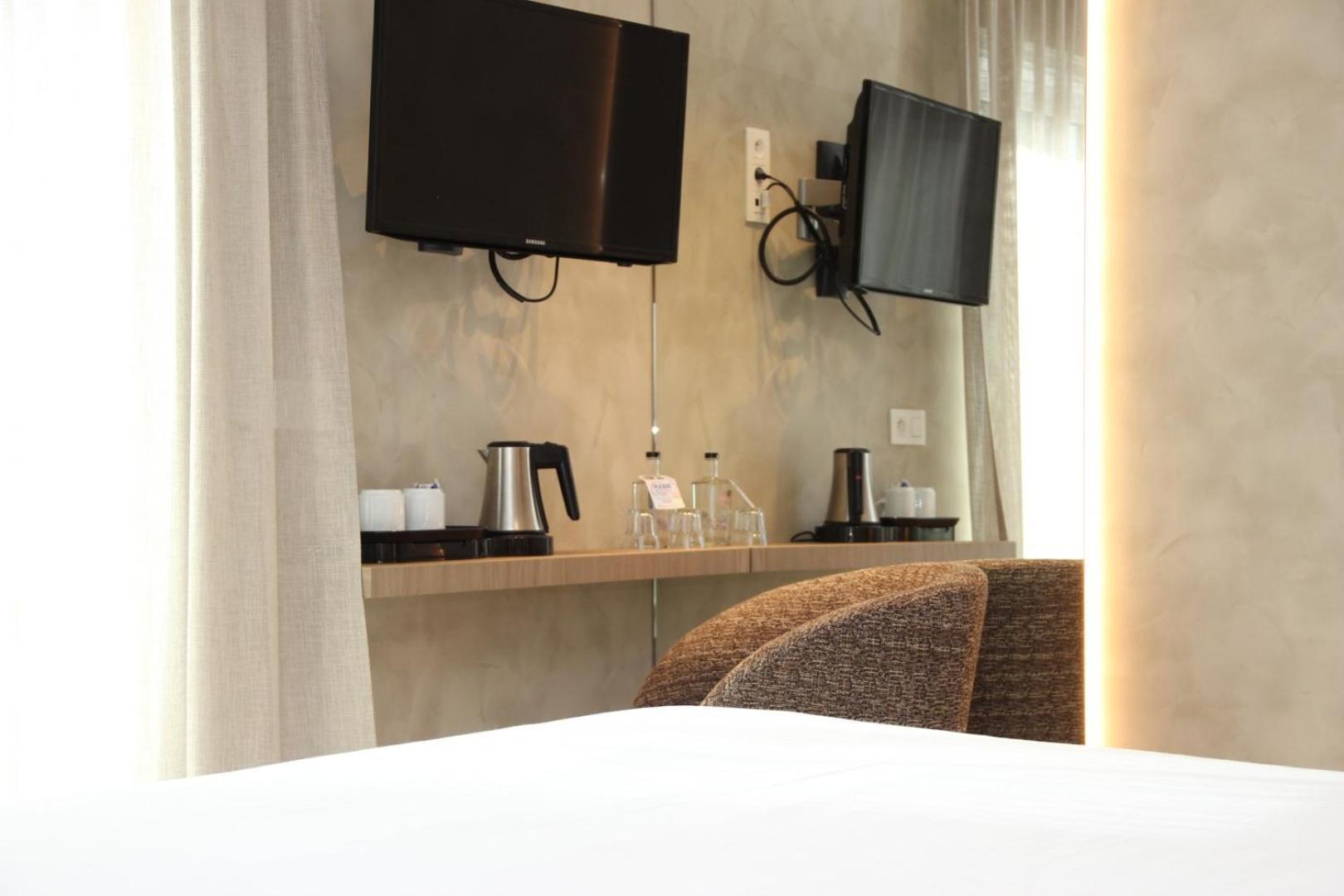 Brilliant Room Spa Bath