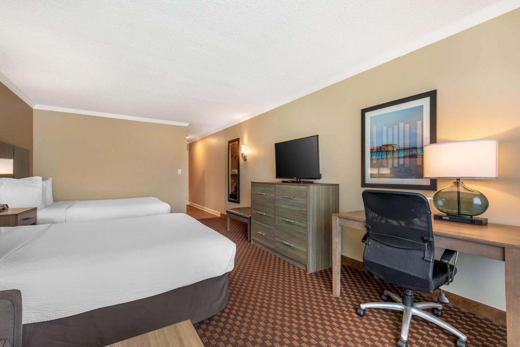 Queen Room Two Queen Beds Bathtub Disability Access or Sofa Bed