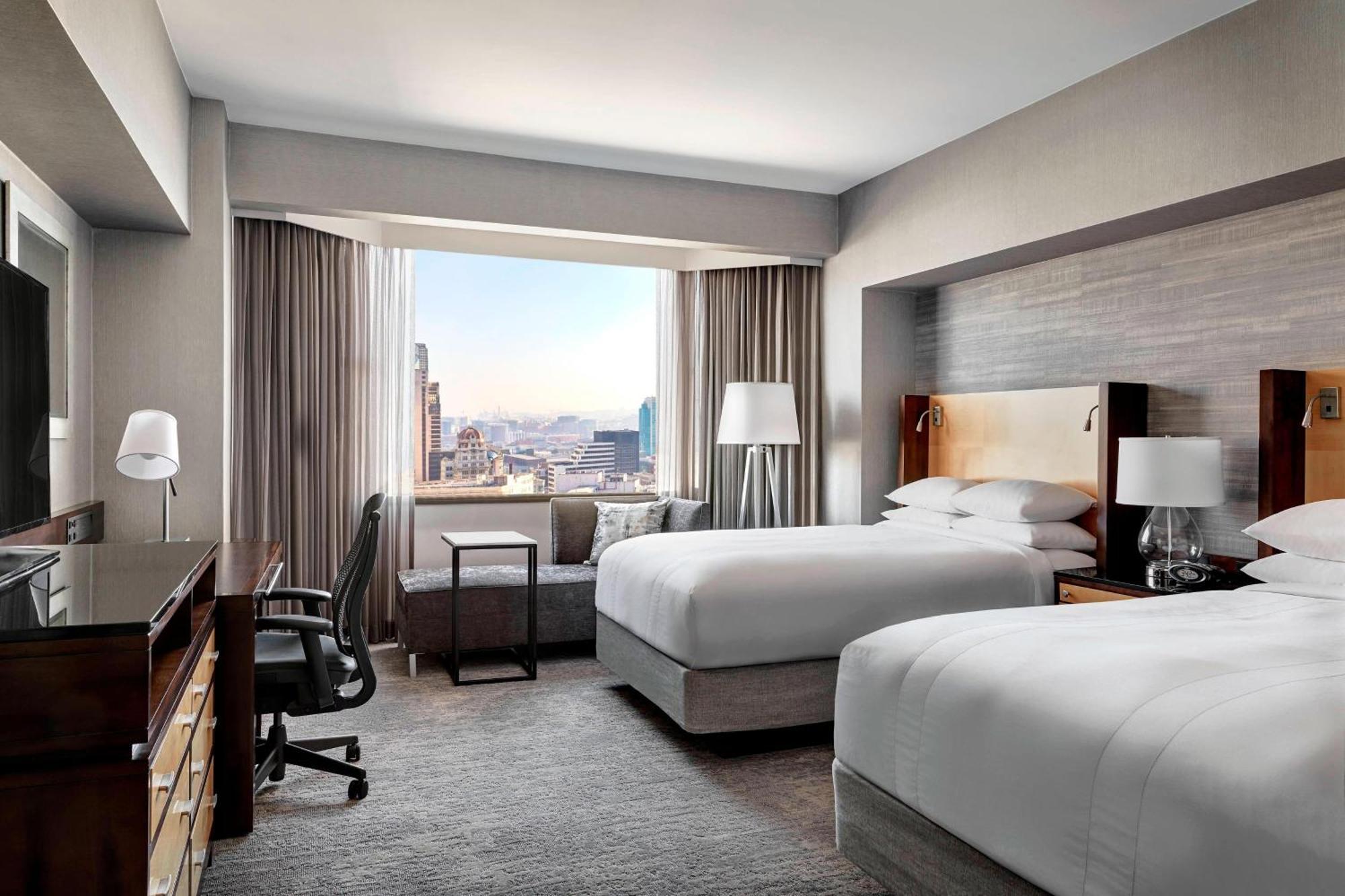 Double Room City or Bay View