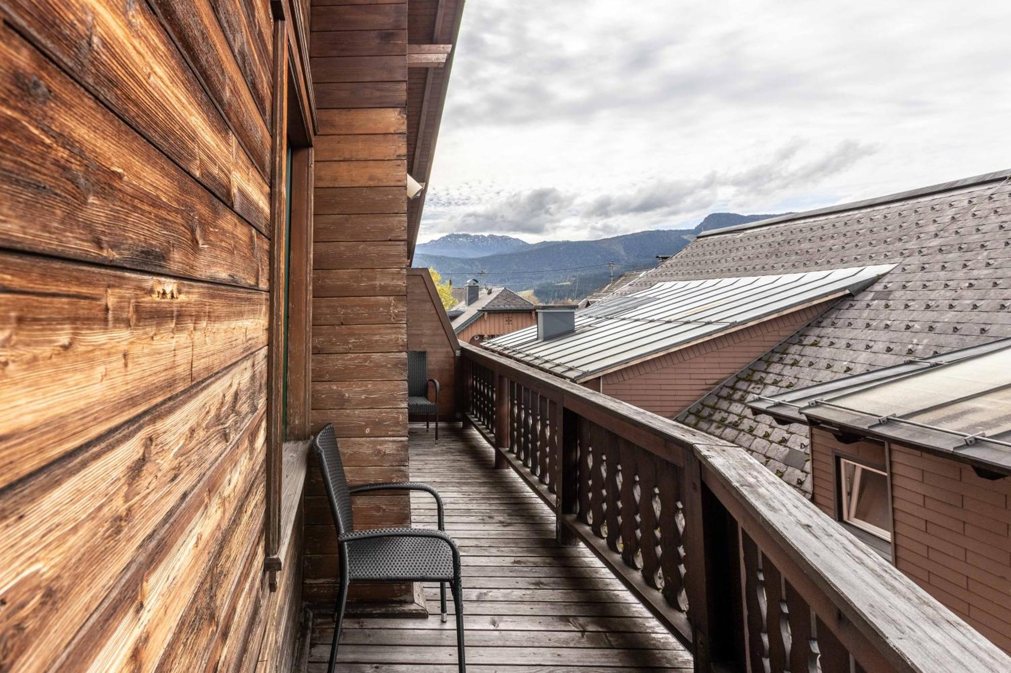 Einzelzimmer mit Balkon