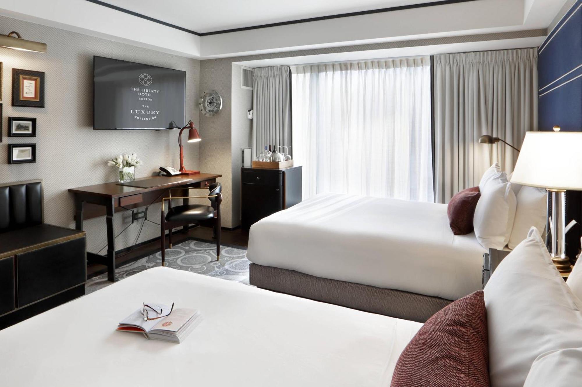Deluxe Queen Room Two Queen Beds