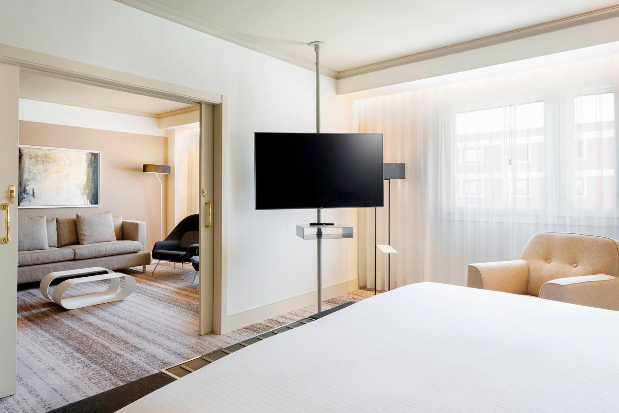 Suite King Executiva com Acesso ao Salão