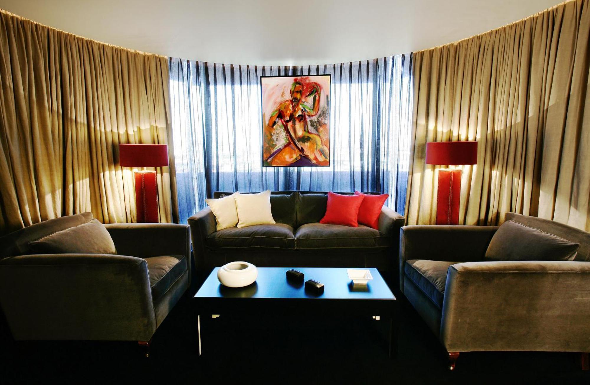 Junior Suite Executive Lounge Access