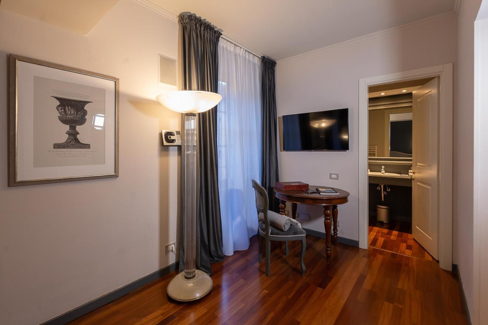 Classic Double Room