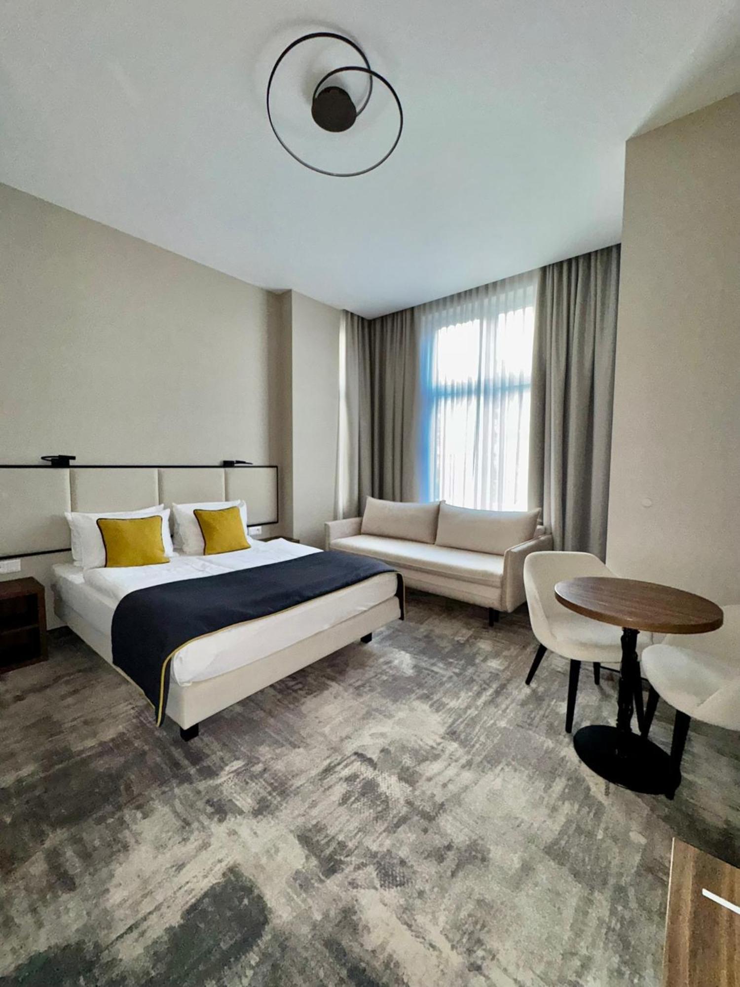 Premium Quadruple Room