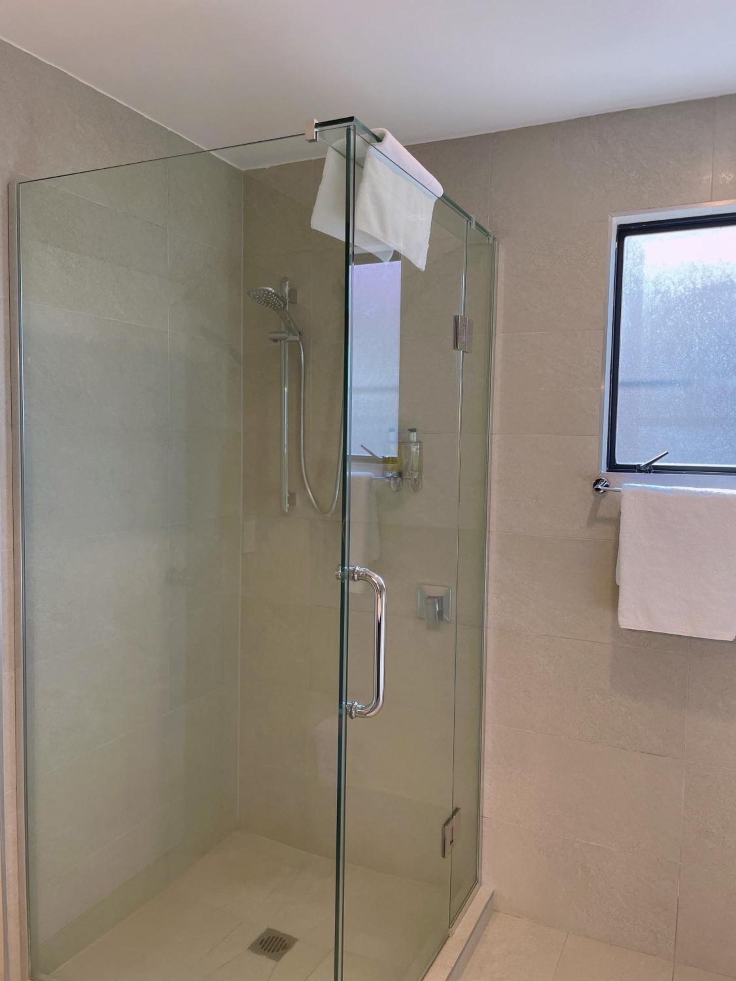 King Room Spa Bath