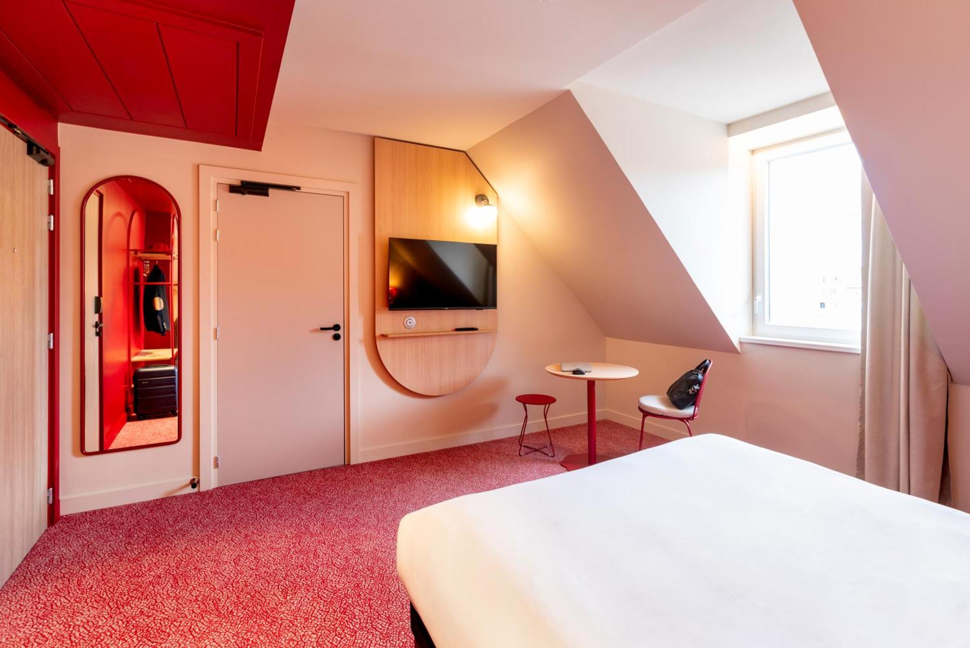 Standard Queen Room,1649878732:JPEG