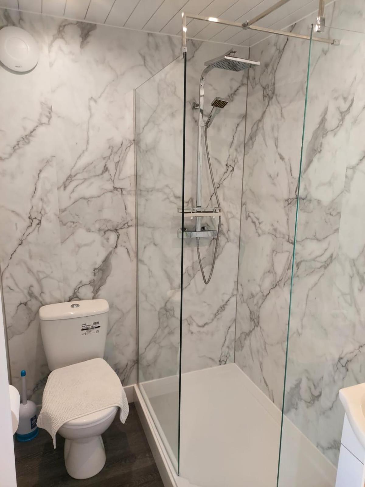 Large Double or Twin Room