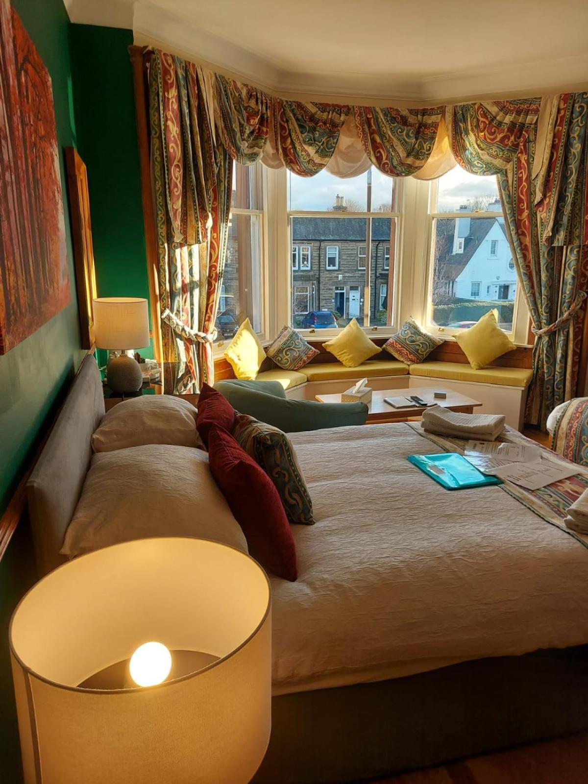 Large Double or Twin Room