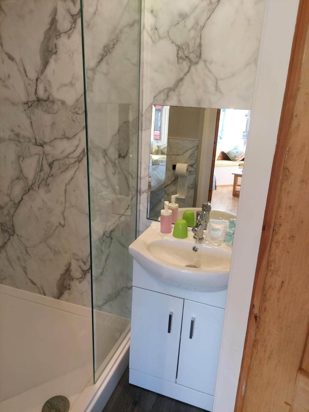 Large Double or Twin Room