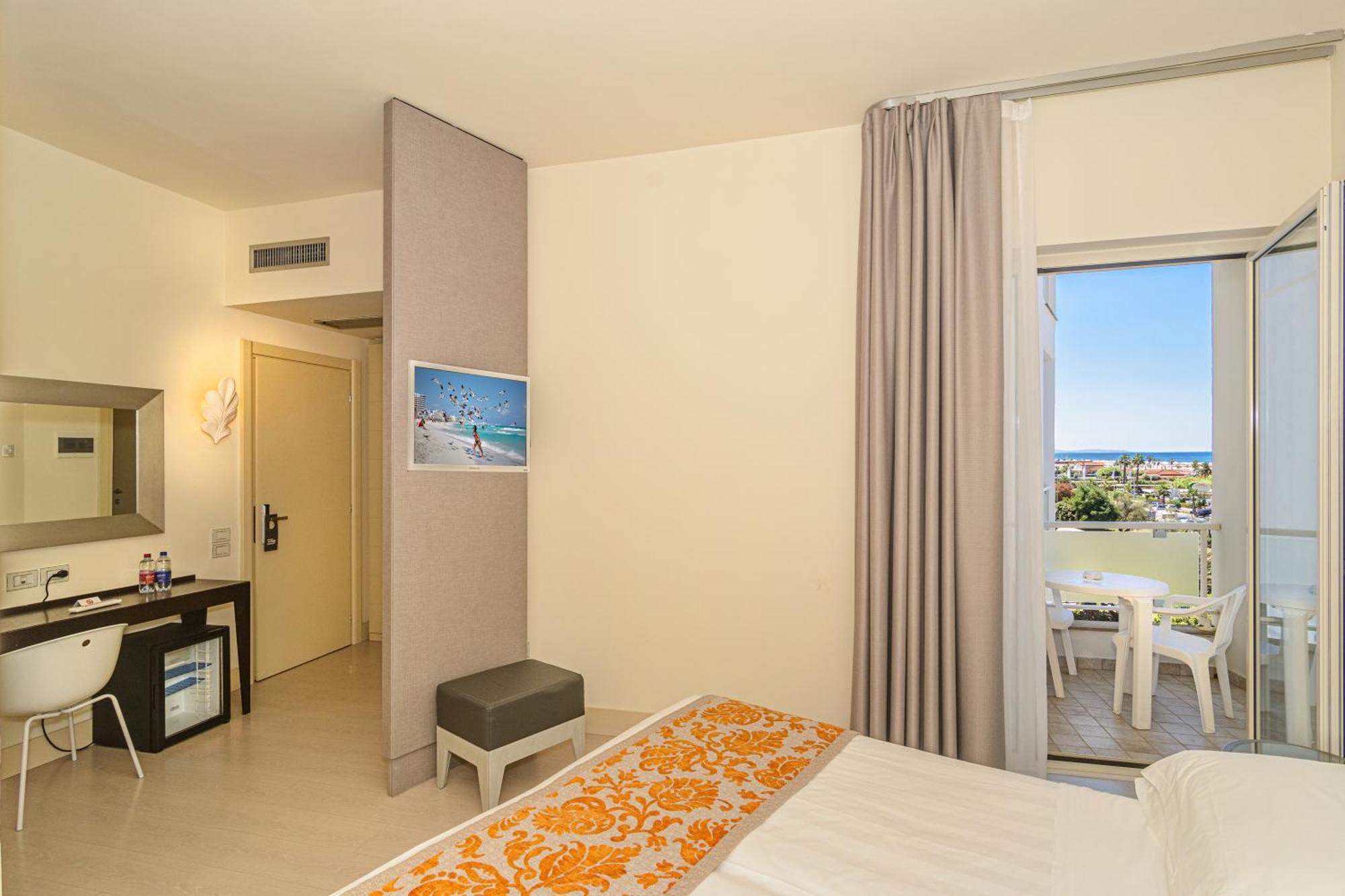 Standard Double or Twin Room Annex