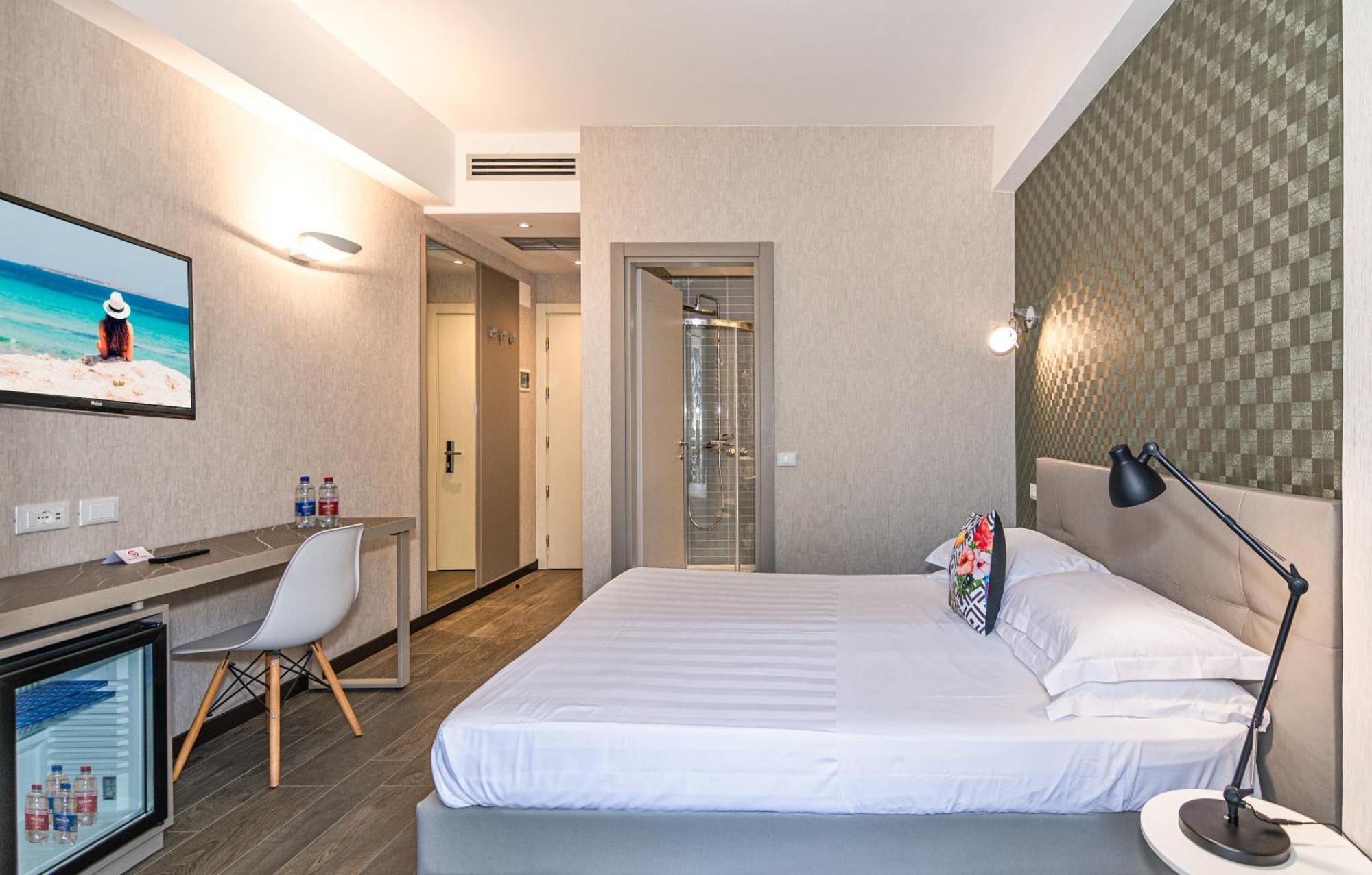 Double or Twin Room Balcony