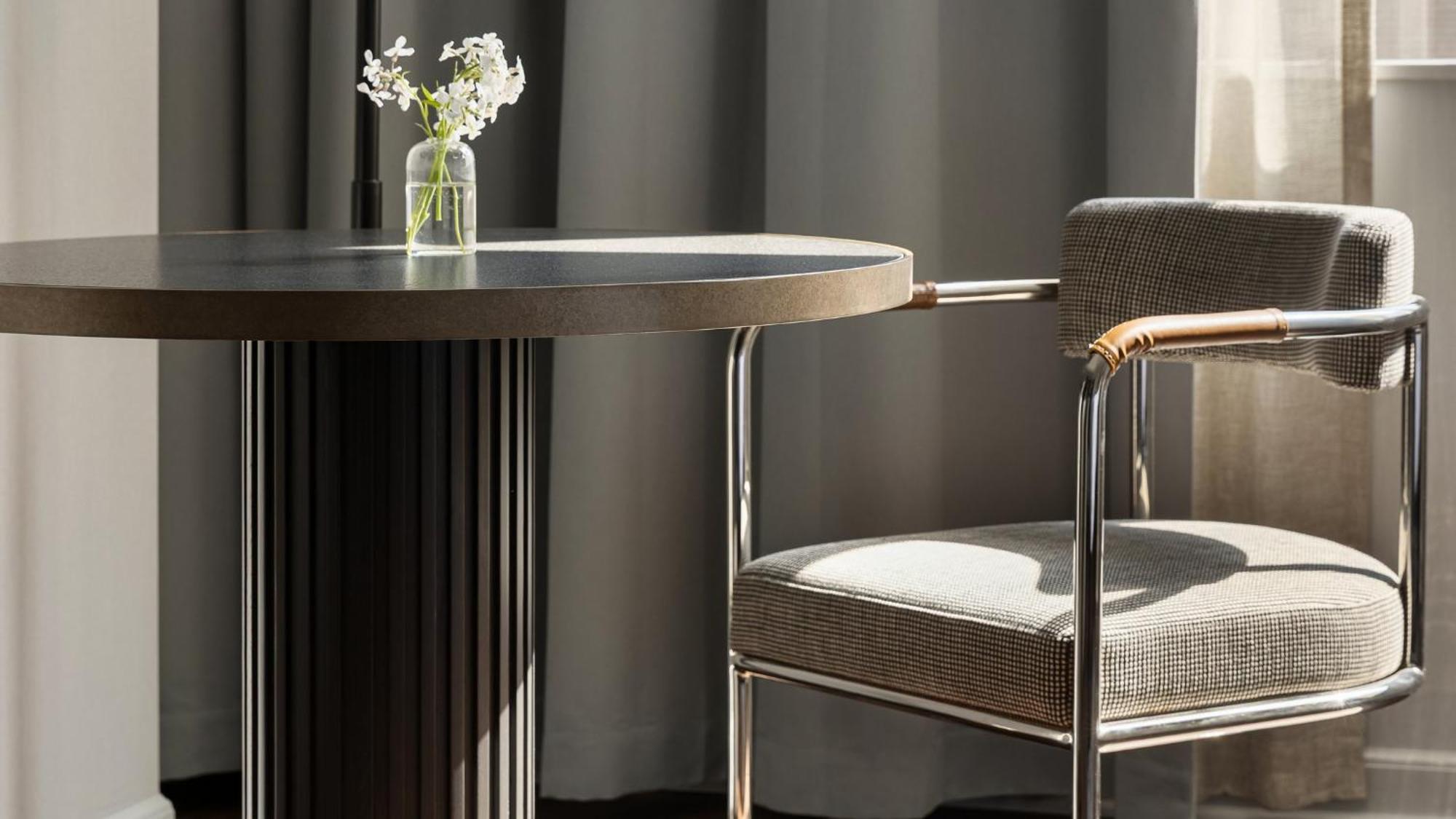 King Room with Mobility Accessible Tub and Roll-In Shower,1698960860:JPEG