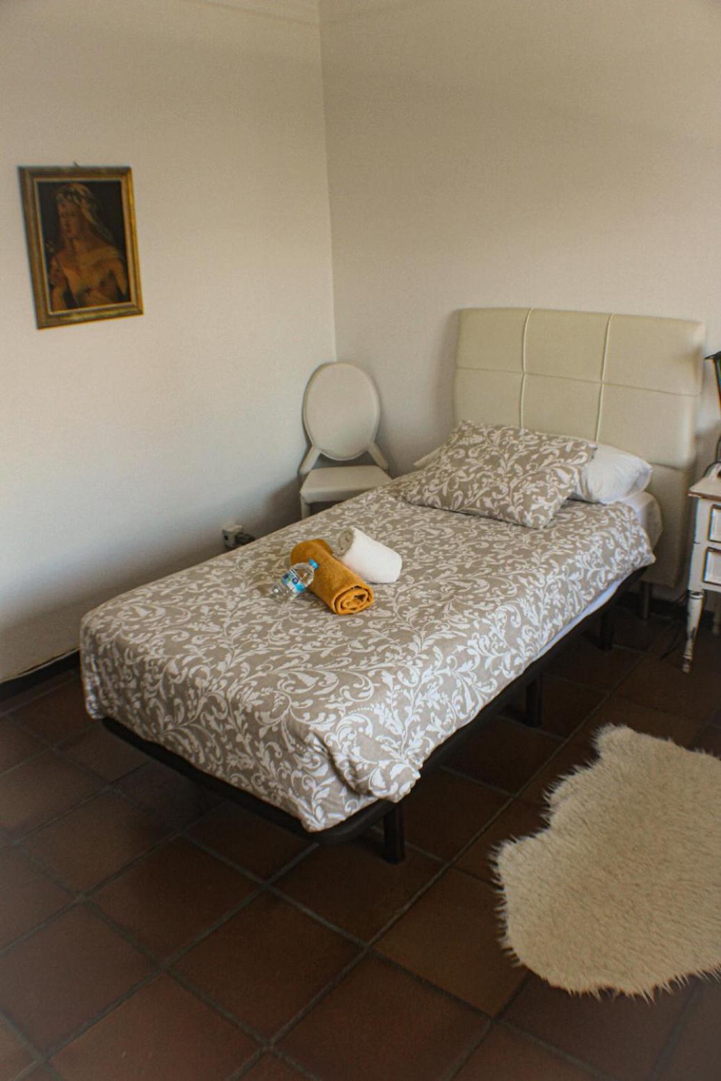 Habitación Doble con baño compartido