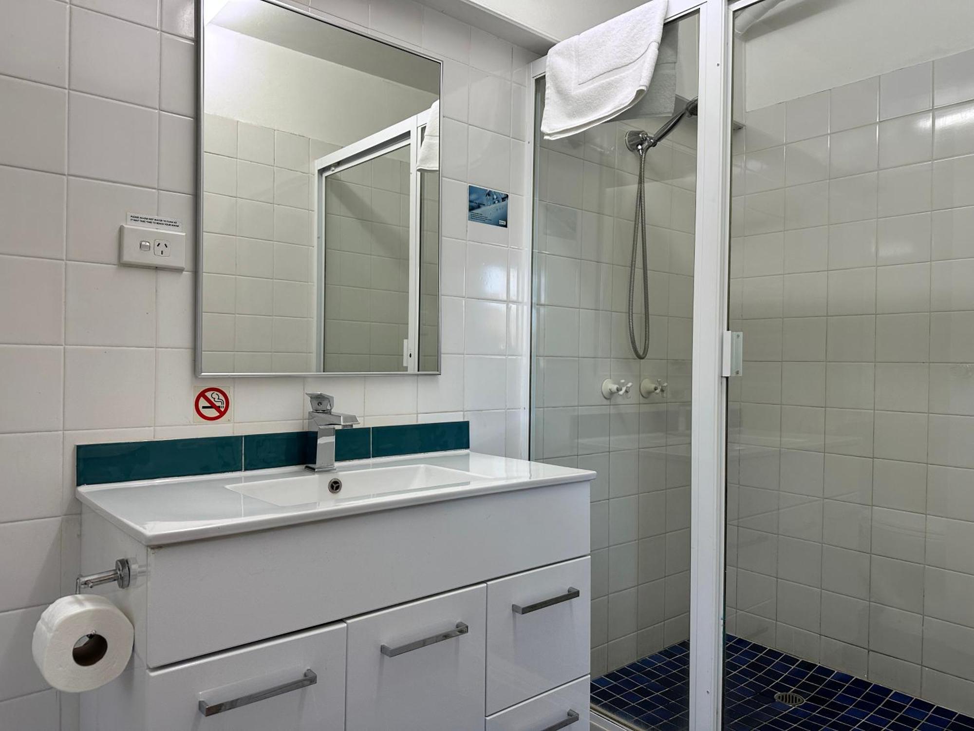 Standard Queen Room Pet Friendly