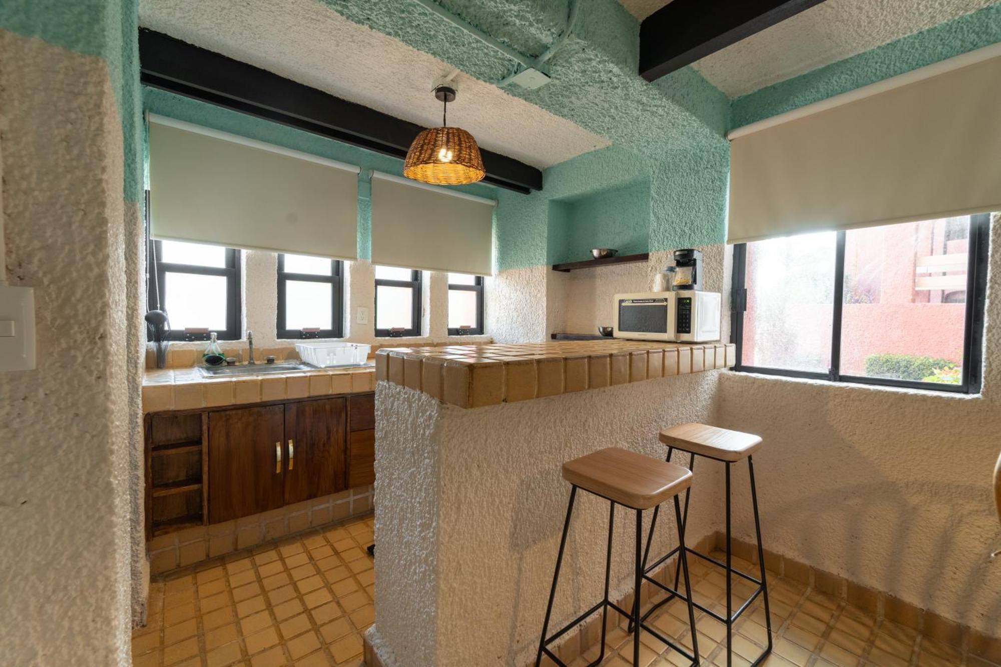 Studio Apartment Kitchenette,1699153490:JPEG
