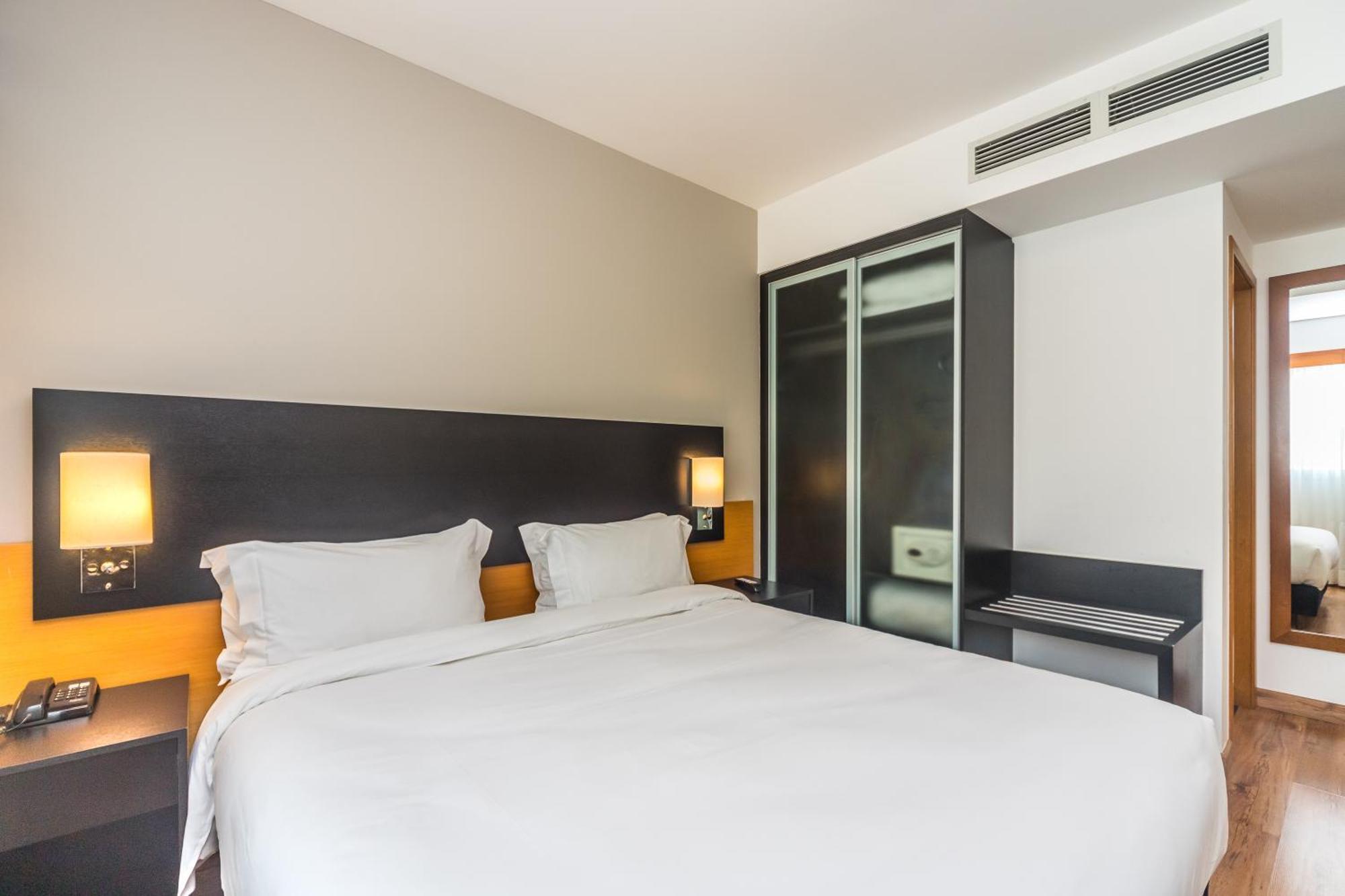 Standard Suite,1705148538:JPEG