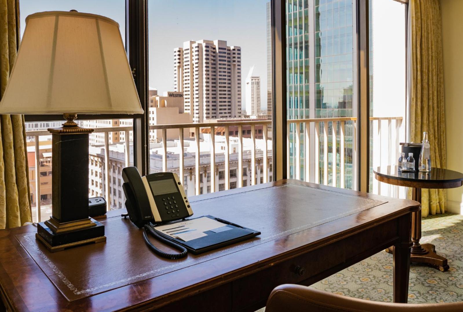Premier View 1 King Room