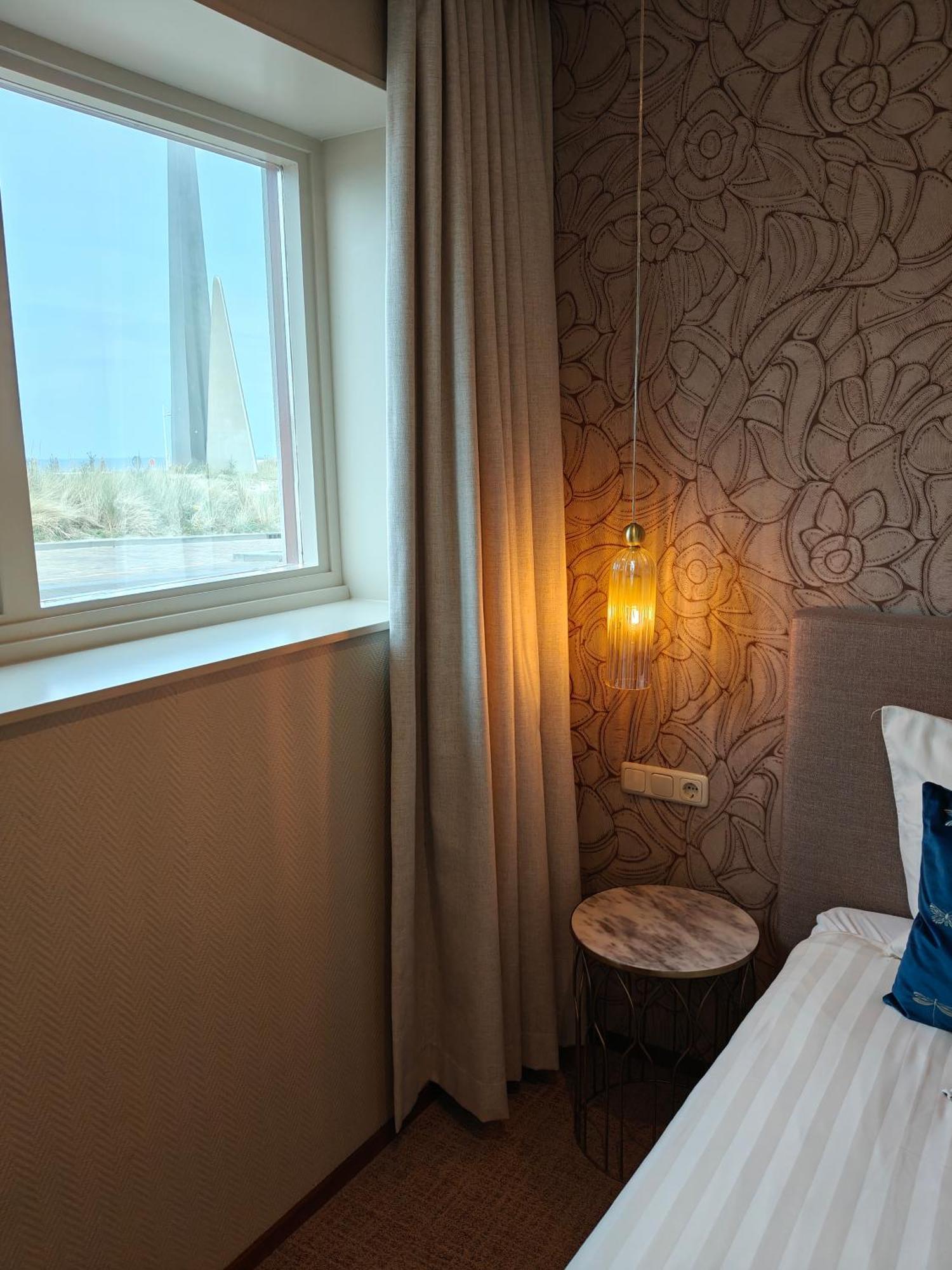 Standard Room Street Level