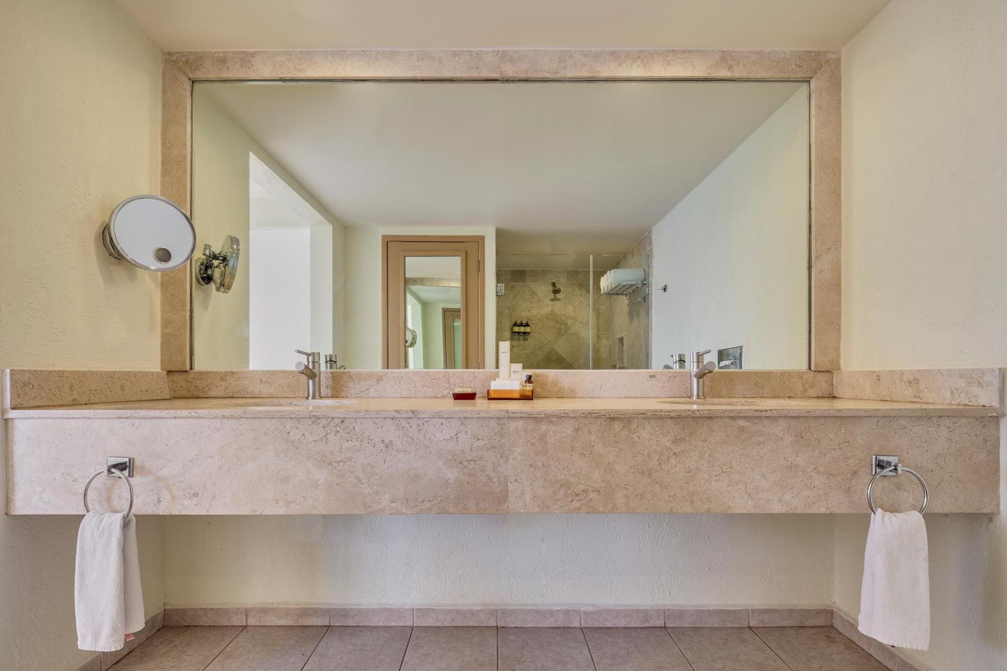 Master Suite 2 Bedroom Plus