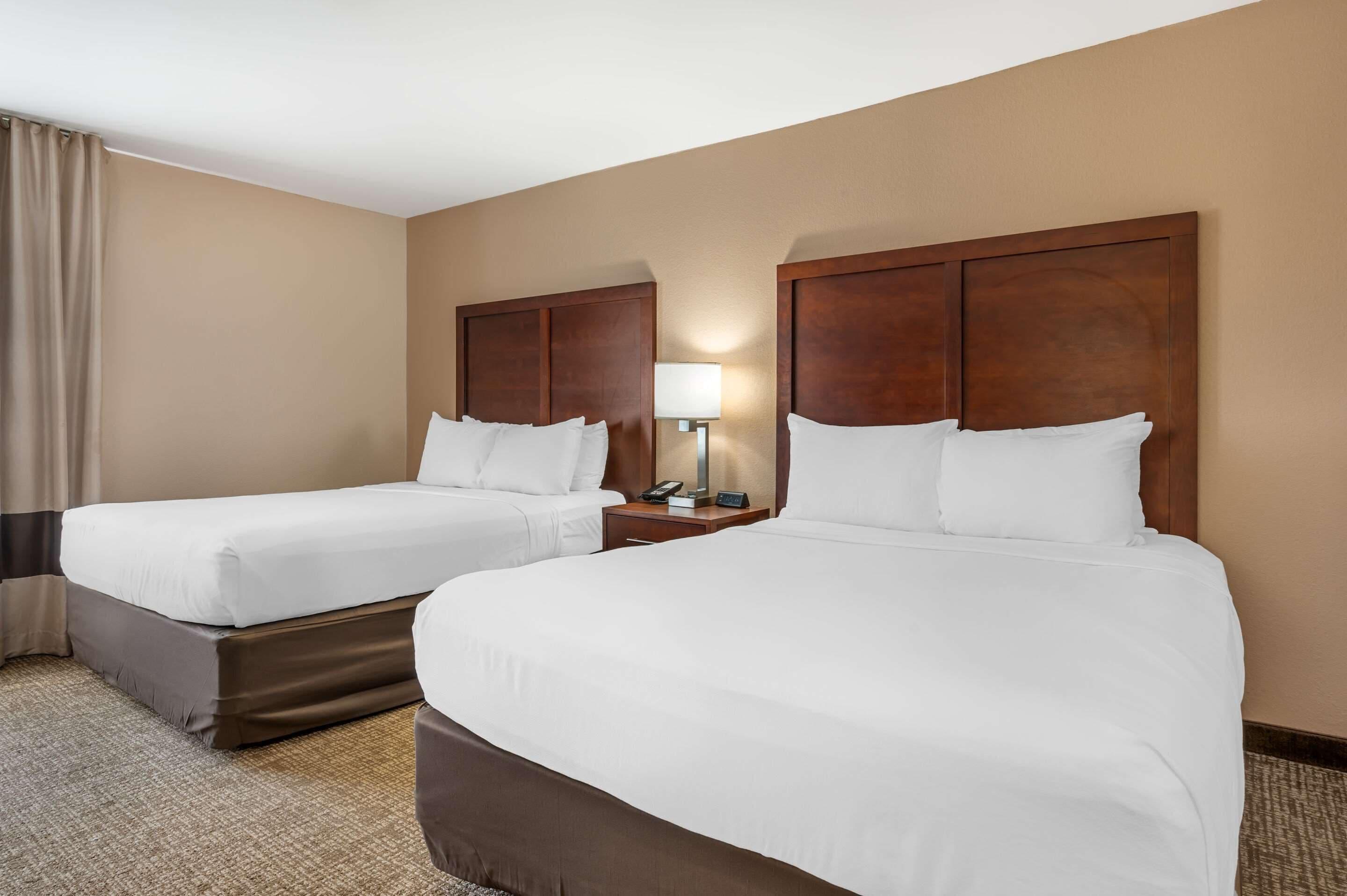 Double Queen Room - Non Smoking