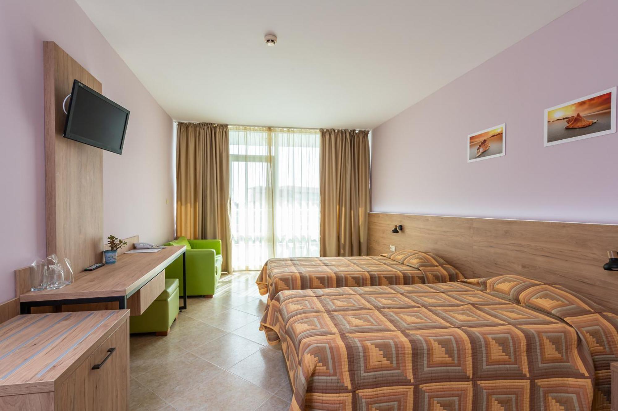 Double or Twin Room Extra Bed,1713394952:JPEG