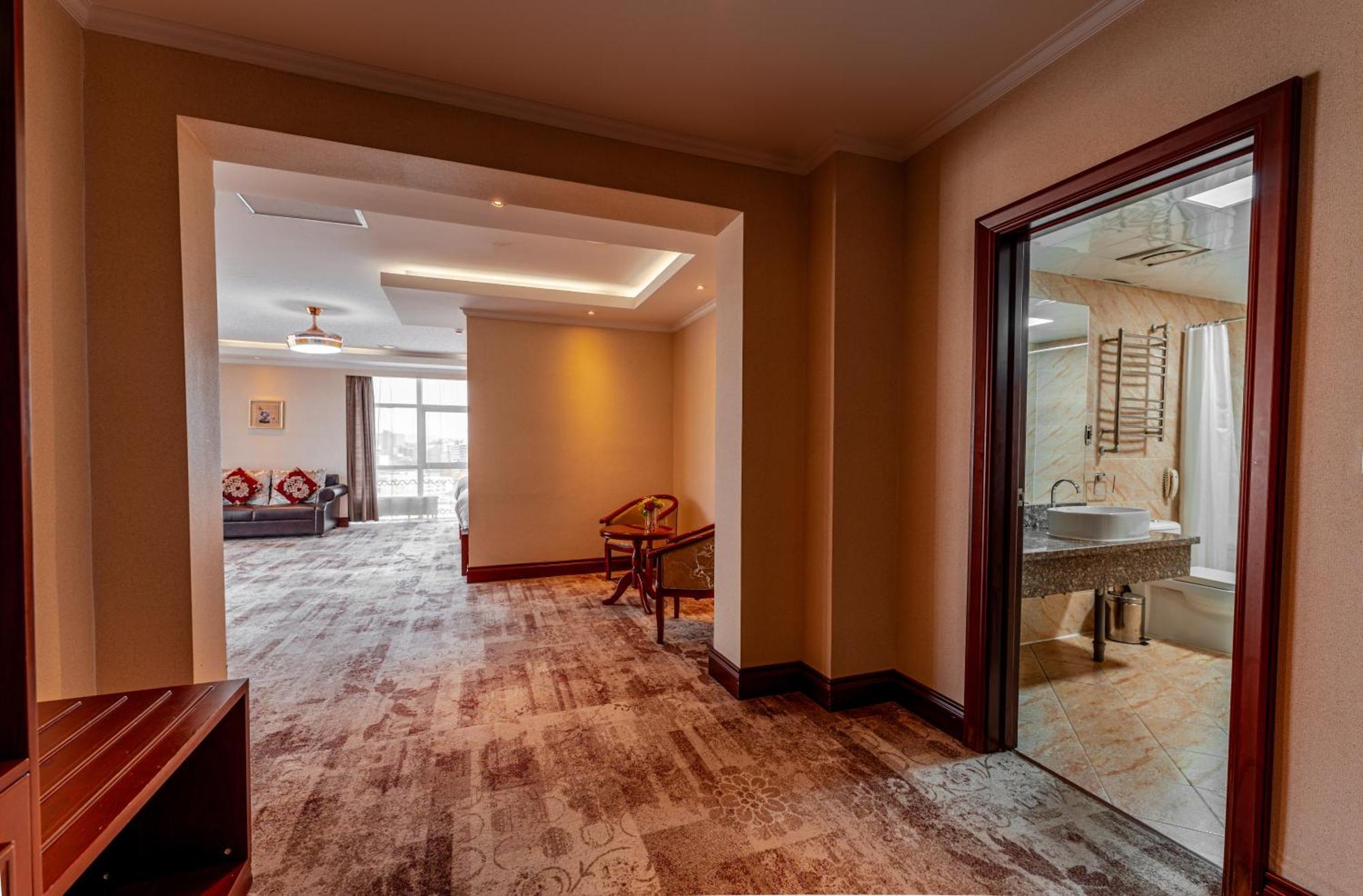 Deluxe Twin Room