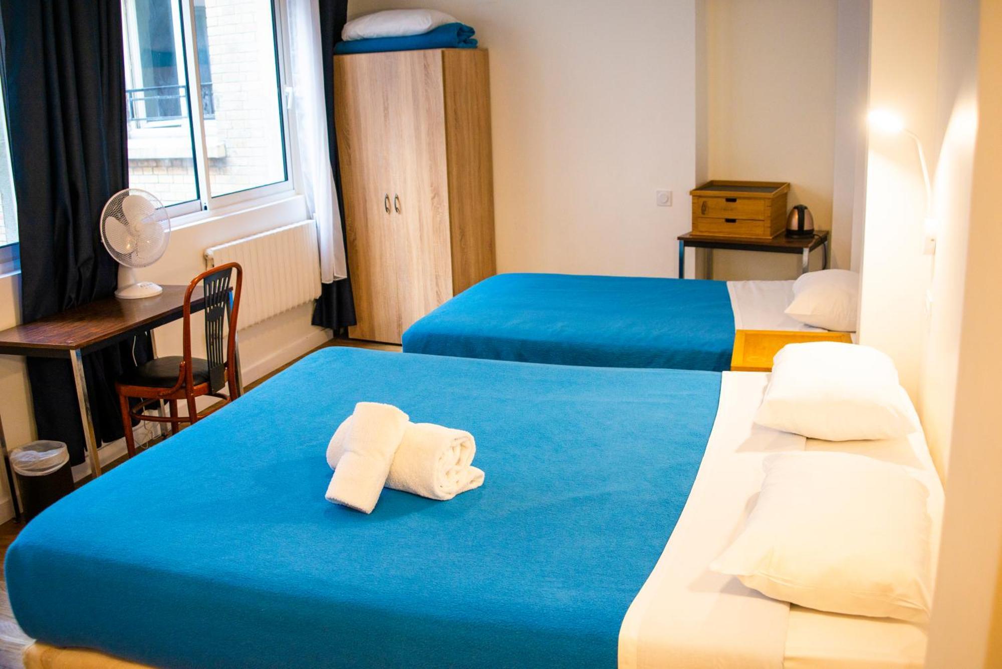 Driepersoonskamer met Eigen Badkamer