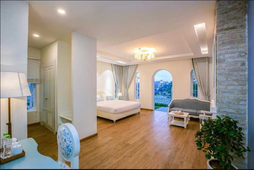 De Charme Room 5