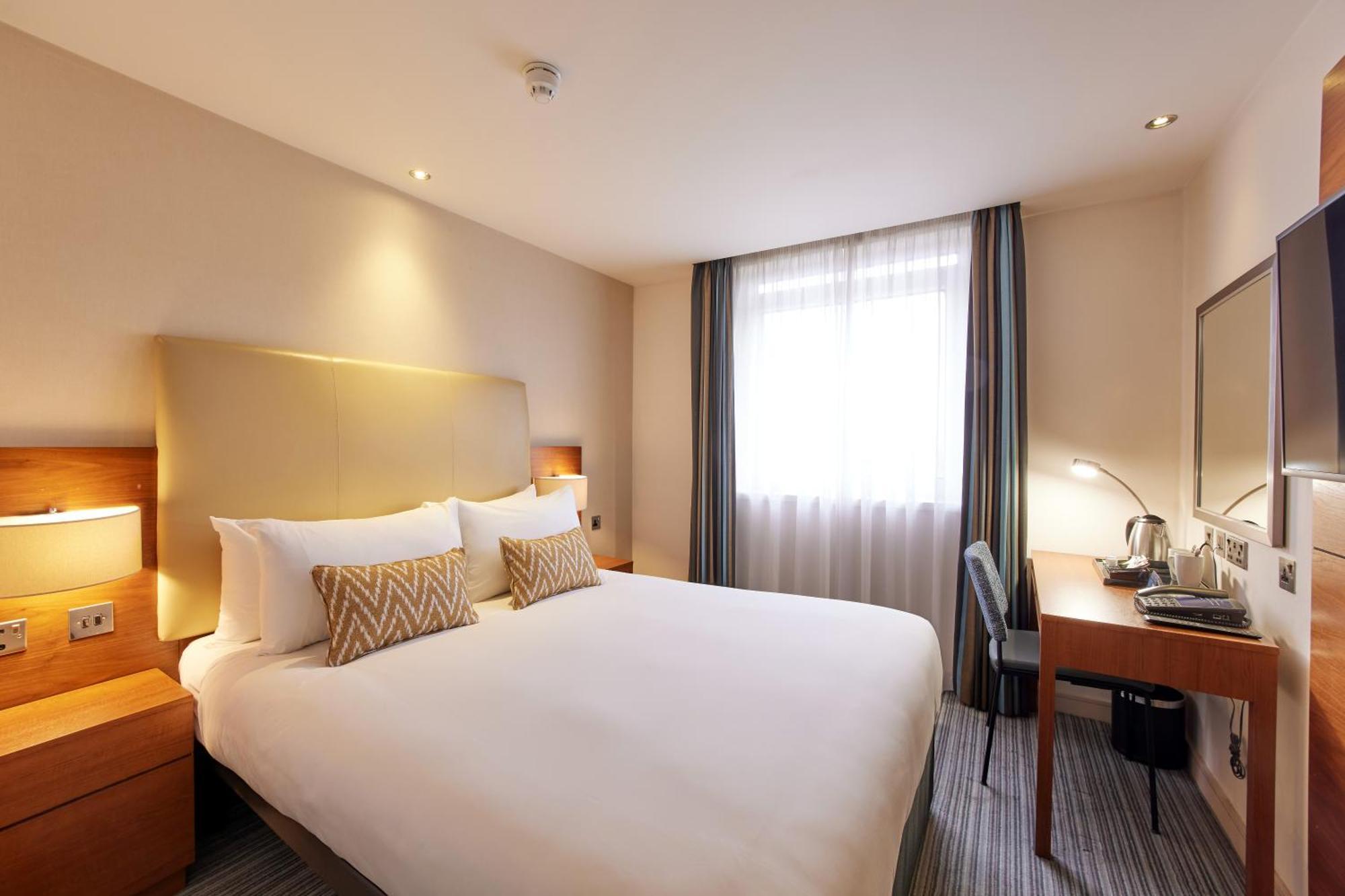 Standard Double Room,1765793950:JPEG