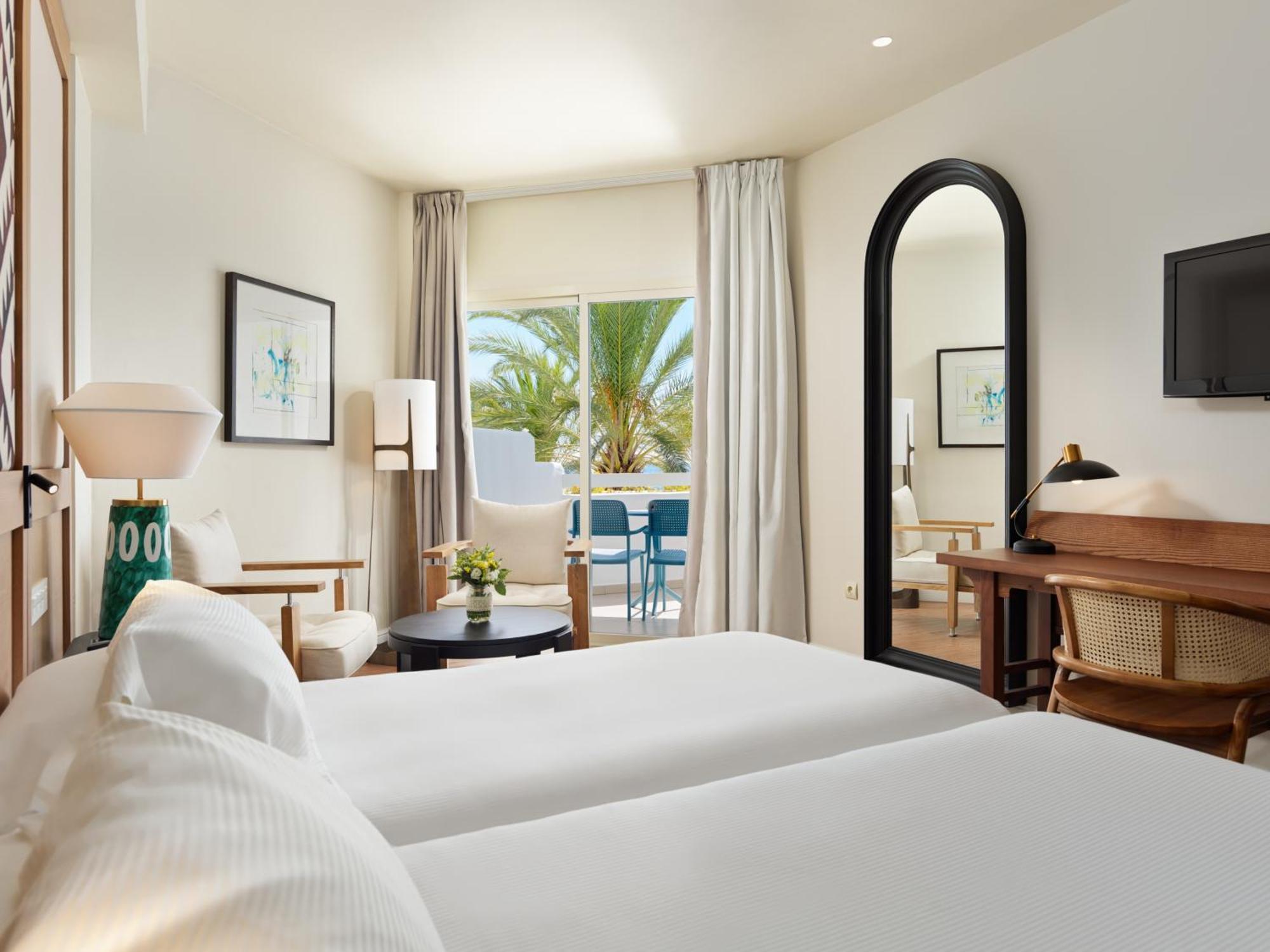 Superior Double or Twin Room Sea View