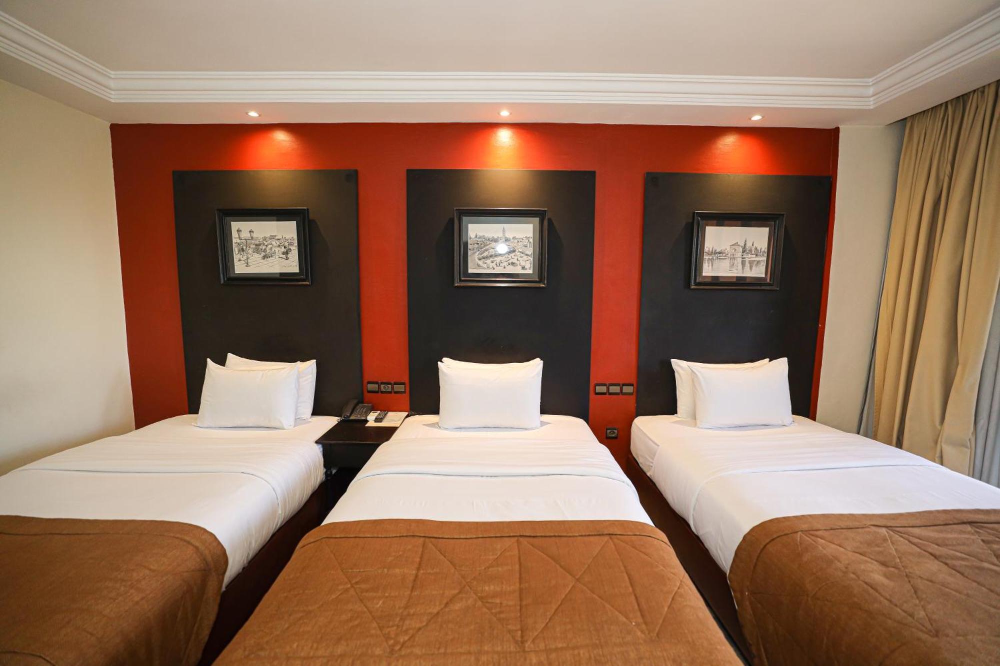 Triple Room