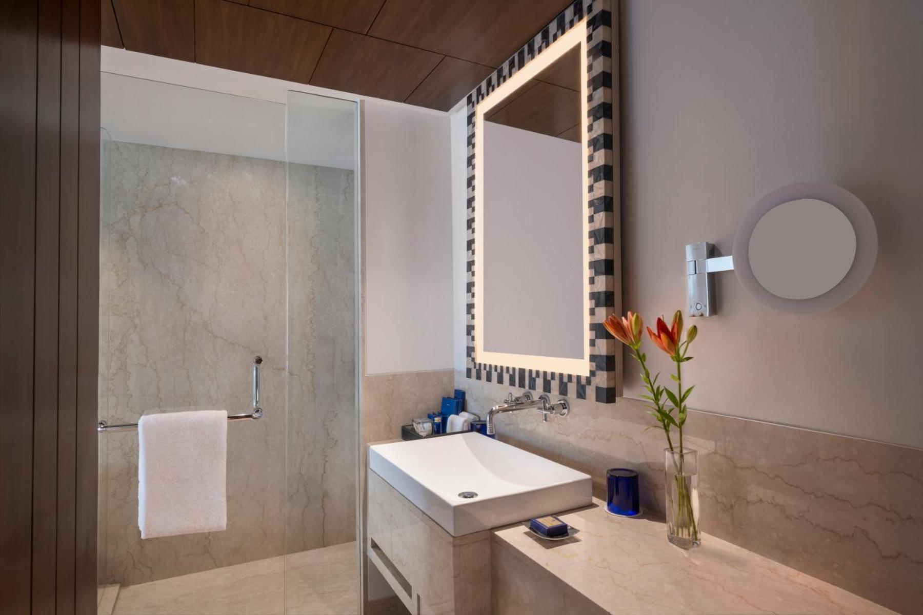 Premier Room