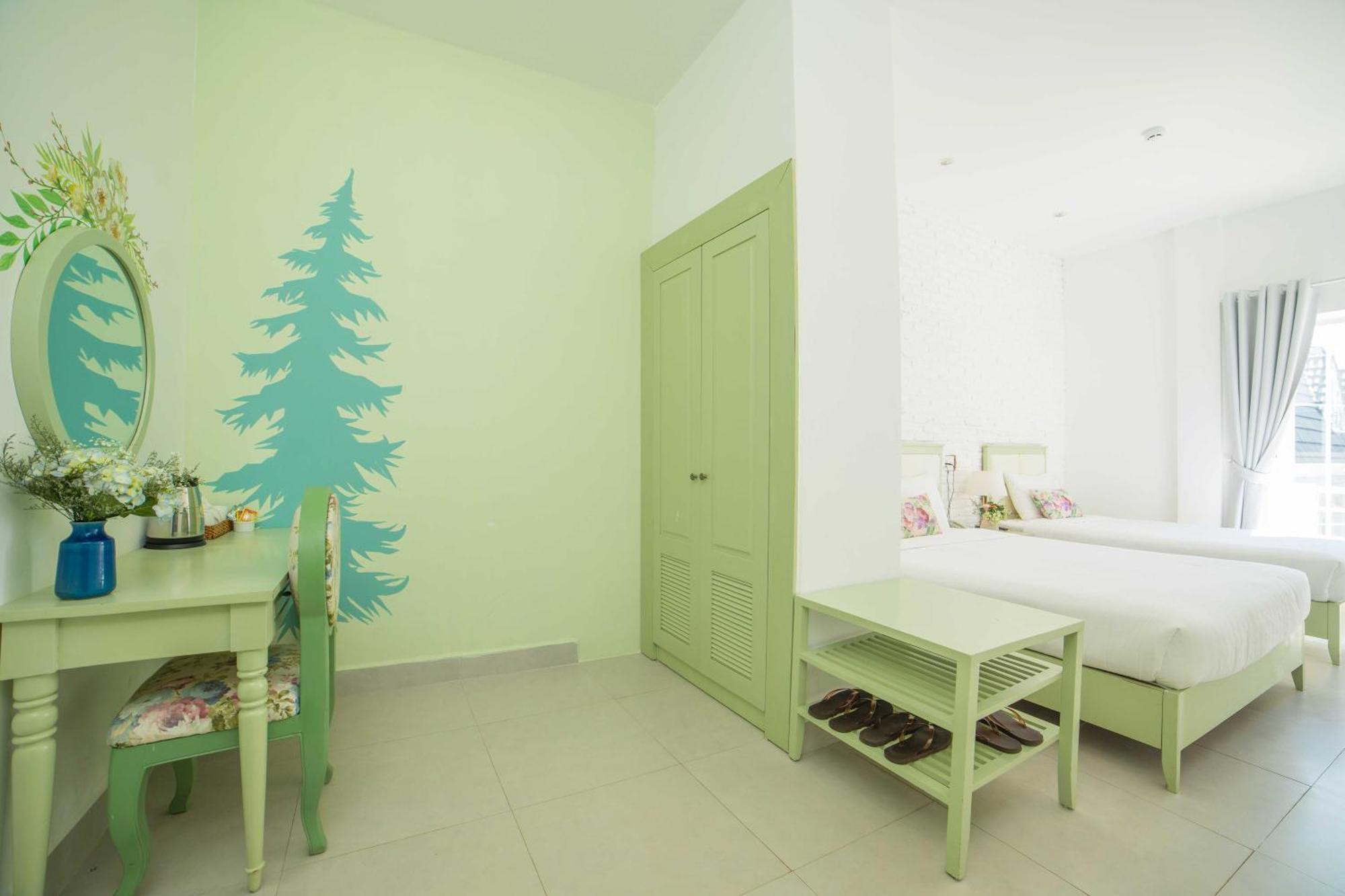 De Charme Room 2