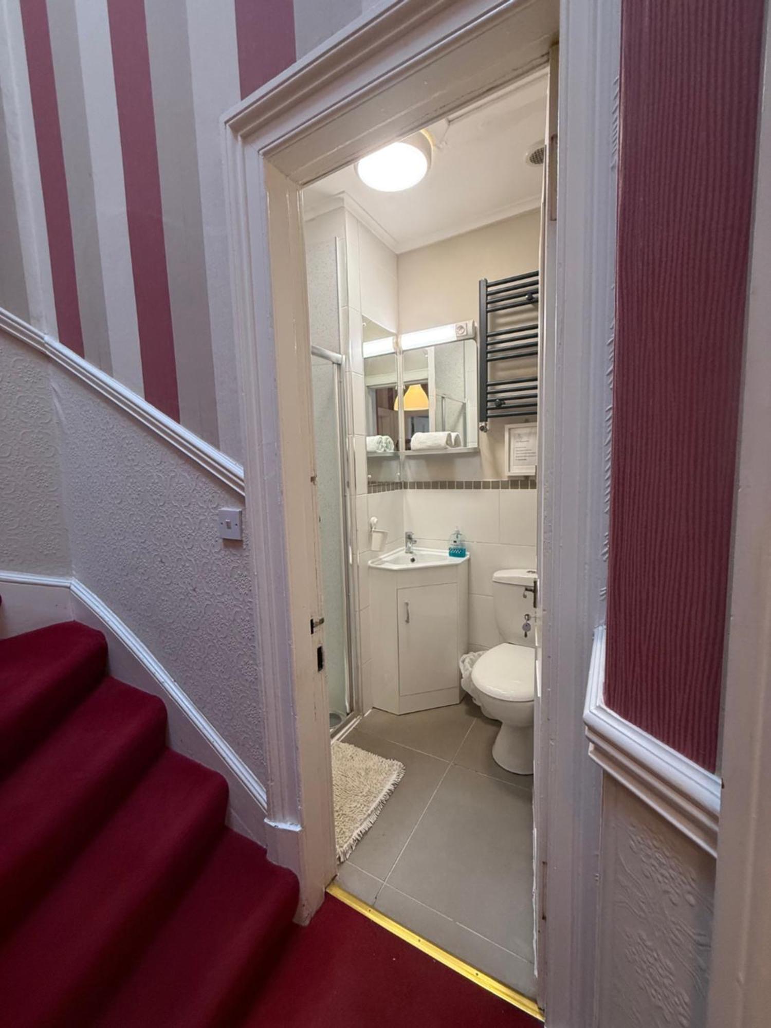 Habitación Doble con baño privado externo