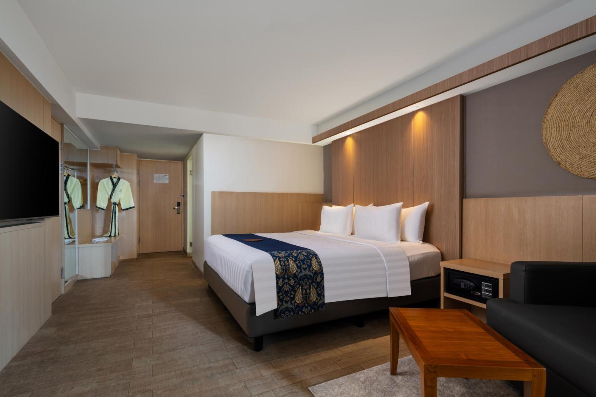 Executive Room